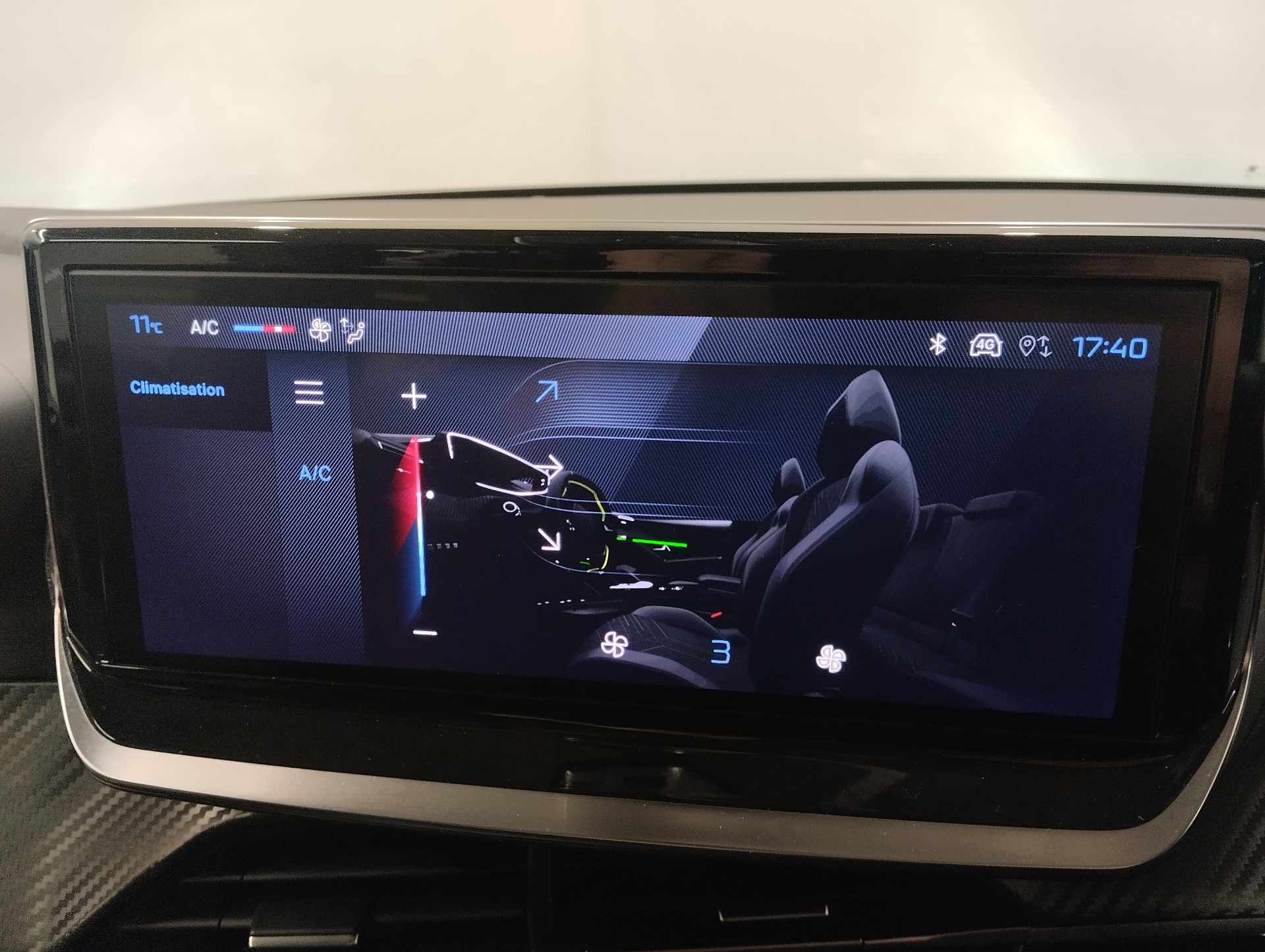 PEUGEOT 208 STYLE 100 CH BVM6