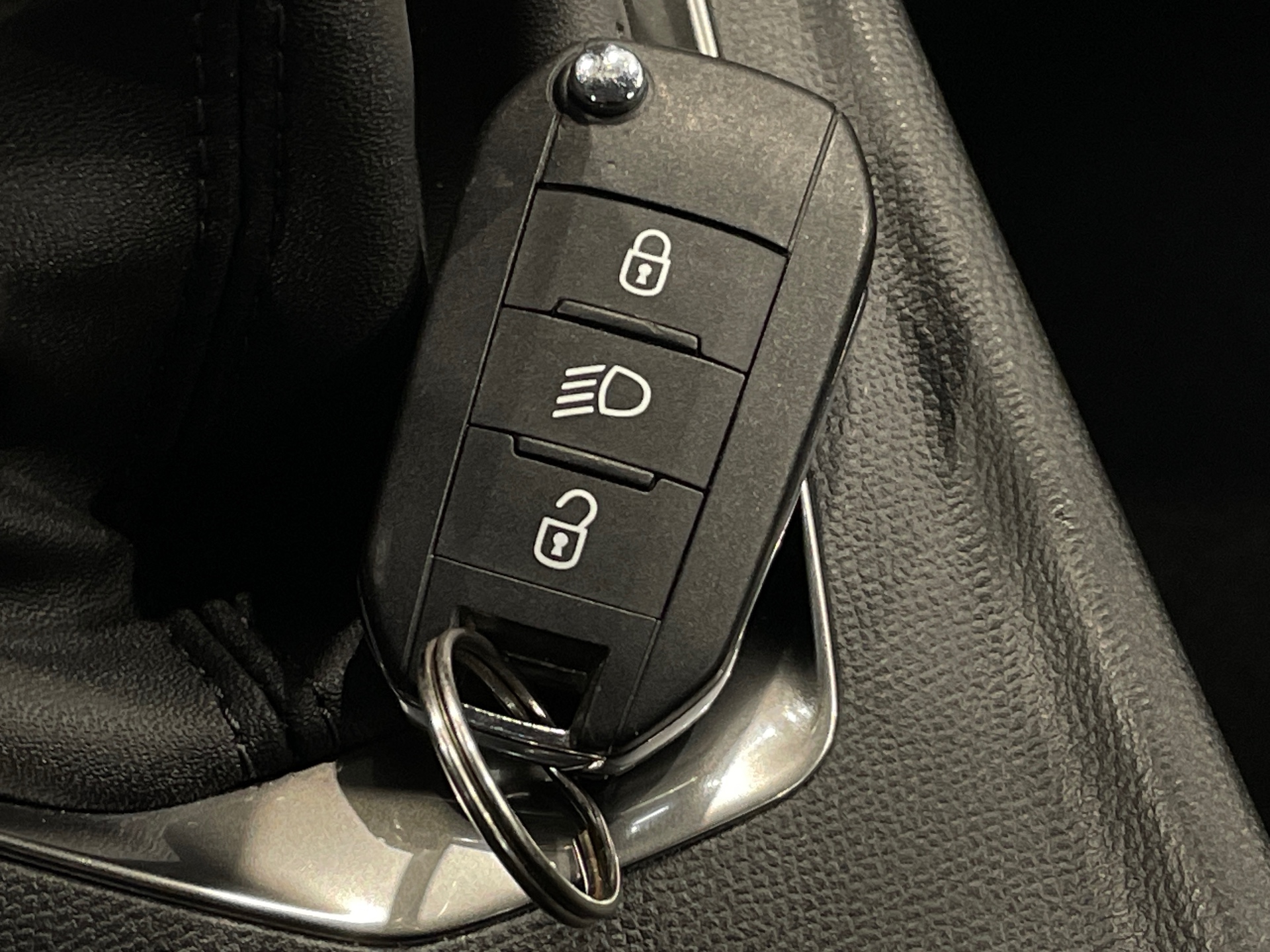 PEUGEOT 208 100 S&S BVM6 Style