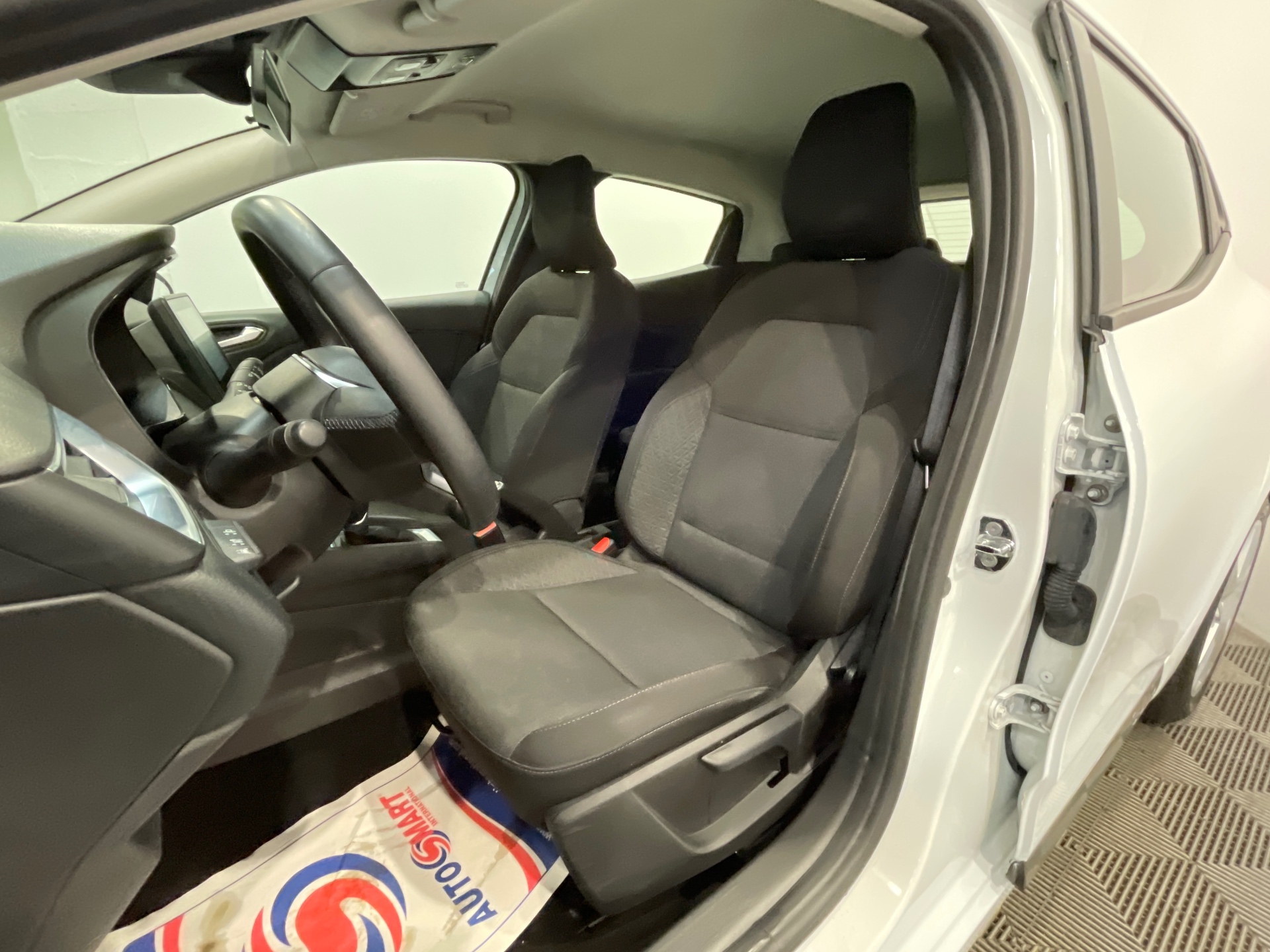 RENAULT CLIO V TCe 90 X-Tronic - 21N Business