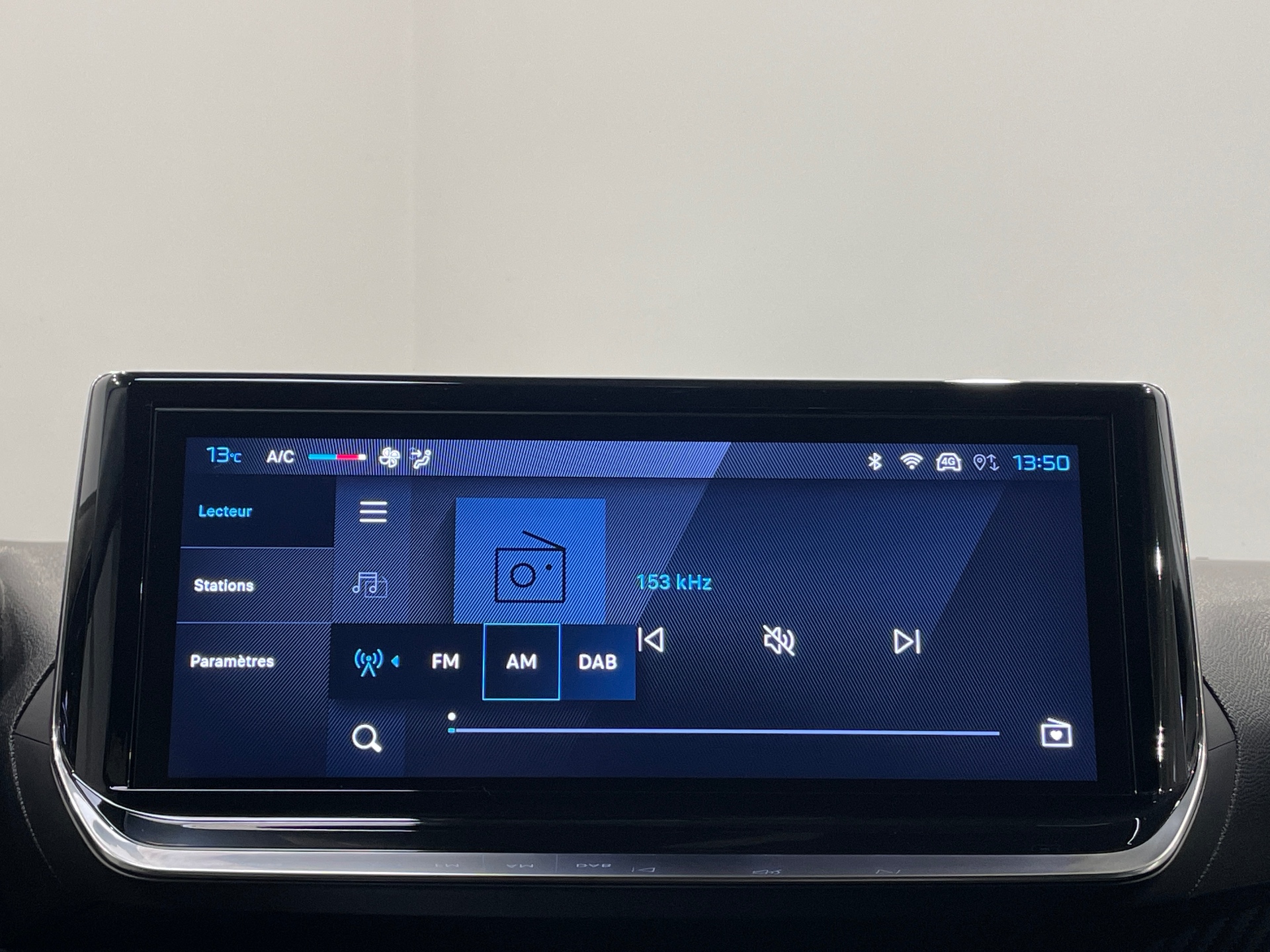 PEUGEOT 208 100 S&S BVM6 Style