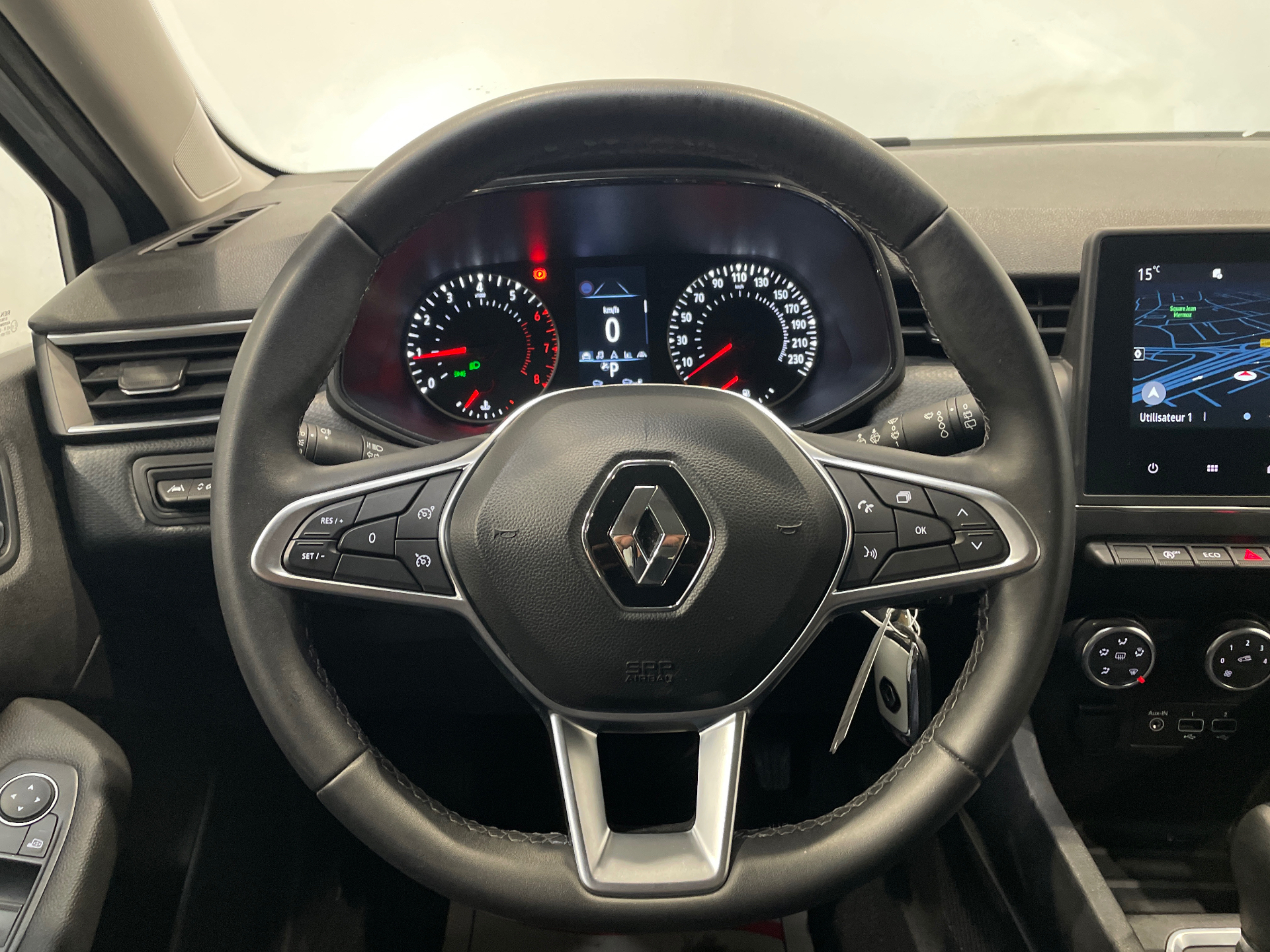 RENAULT CLIO V TCe 90 X-Tronic - 21N Business