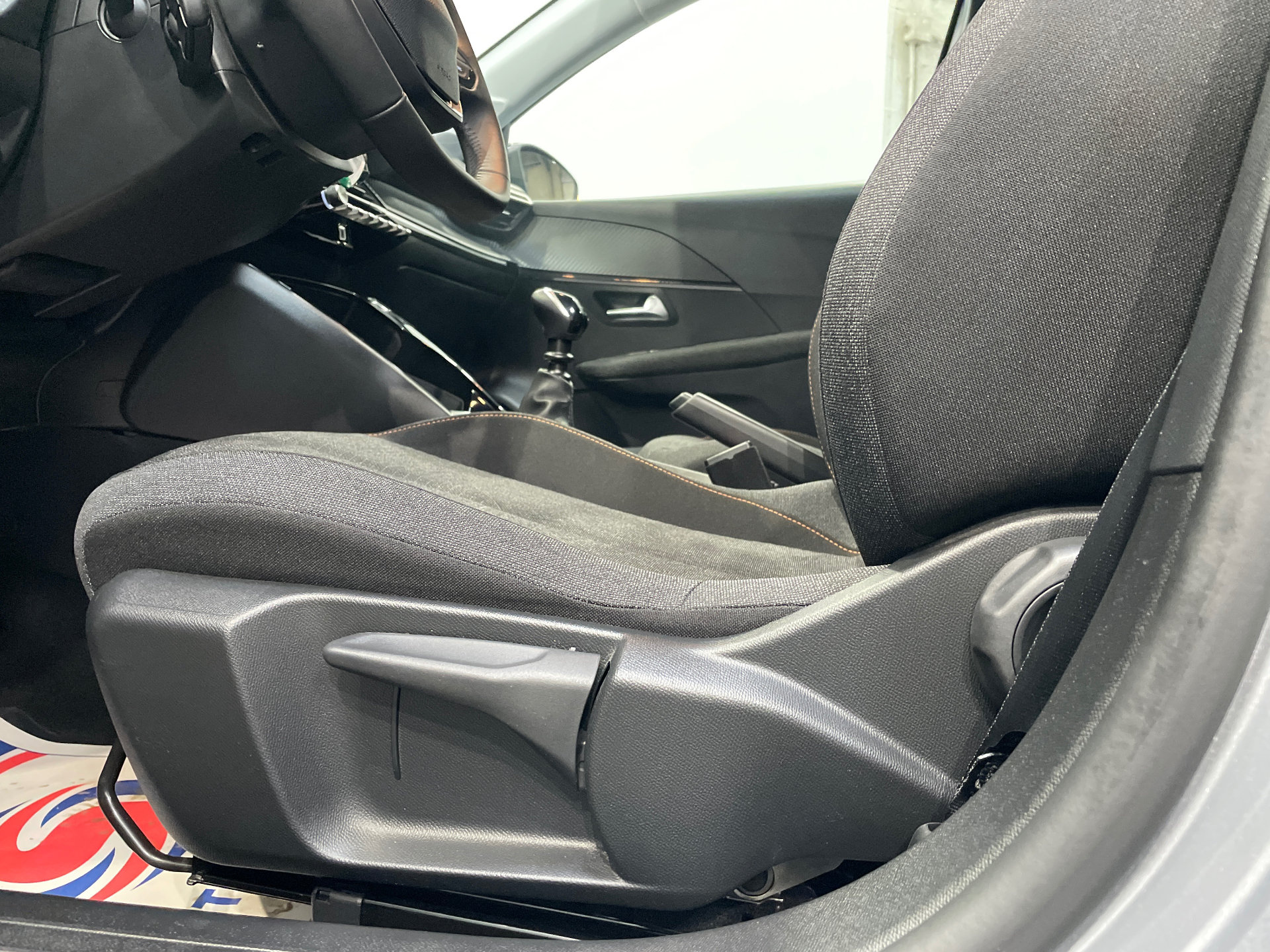 PEUGEOT 208 100 S&S BVM6 Style