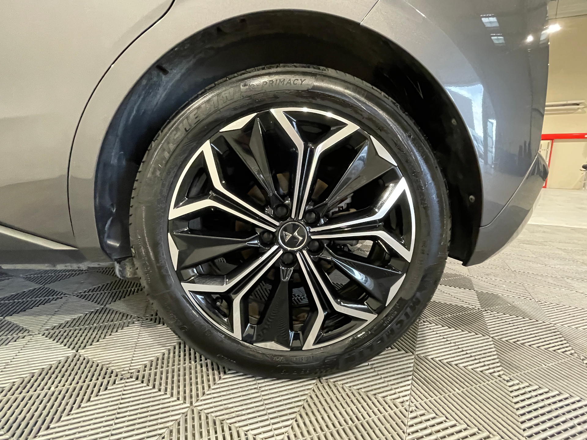 DS DS 4 PureTech 130 EAT8 Etoile - Alcantara - 5P