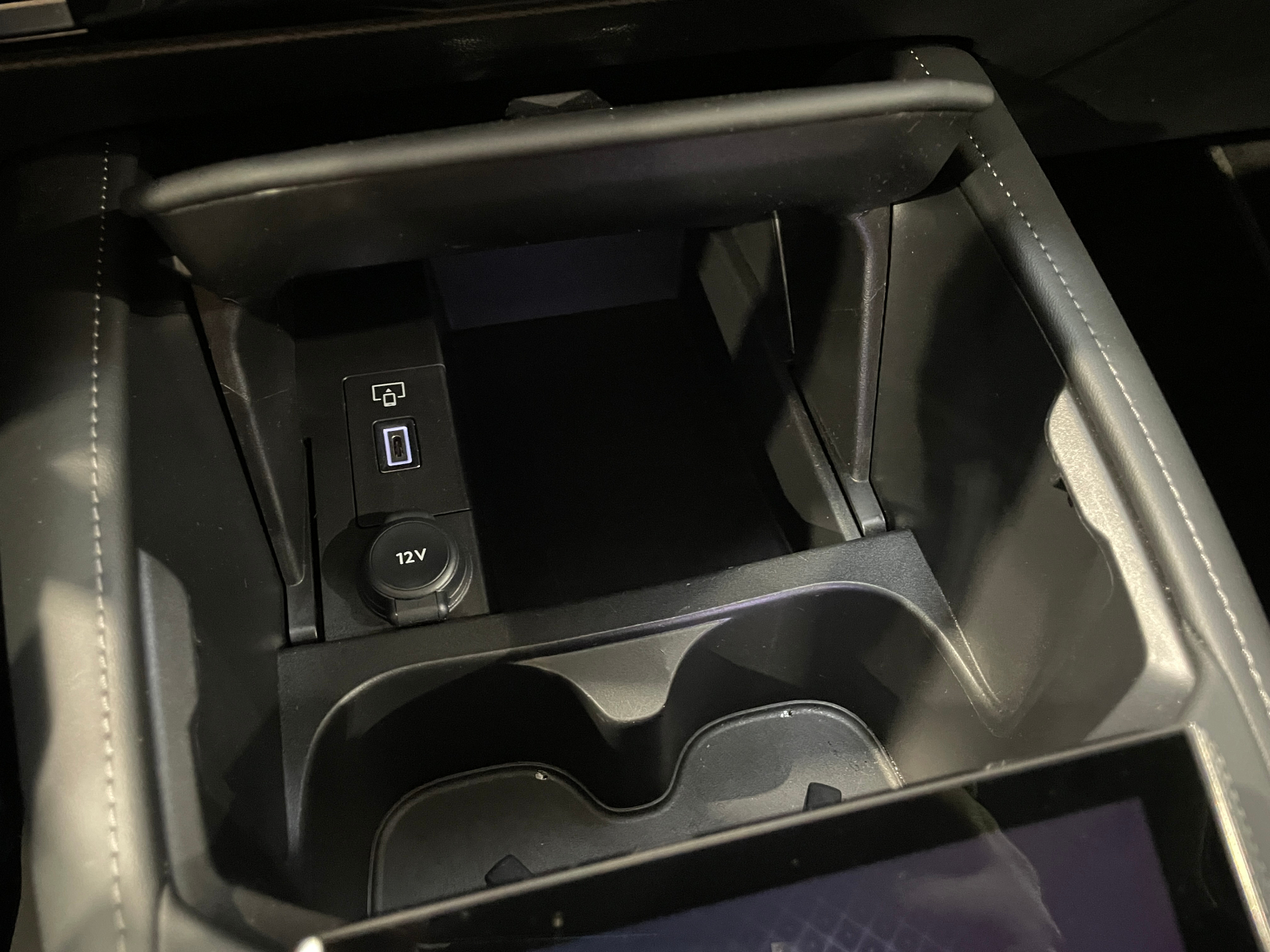 DS DS 4 PureTech 130 EAT8 Etoile - Alcantara - 5P