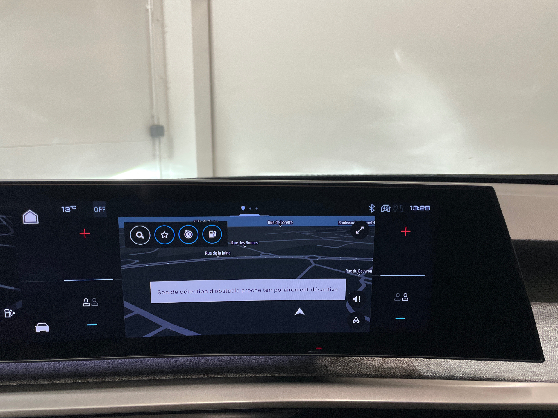 PEUGEOT 3008 ALLURE HYBRID 136 E-DCS6