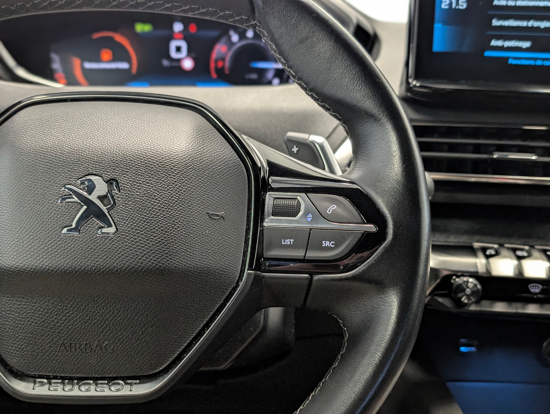 PEUGEOT 5008 Allure Pack PureTech 130 S&S EAT8