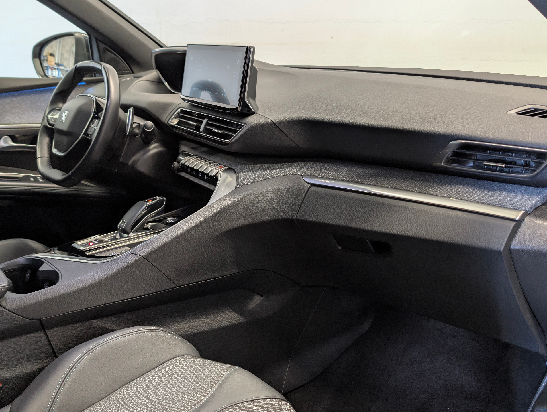 PEUGEOT 5008 Allure Pack PureTech 130 S&S EAT8