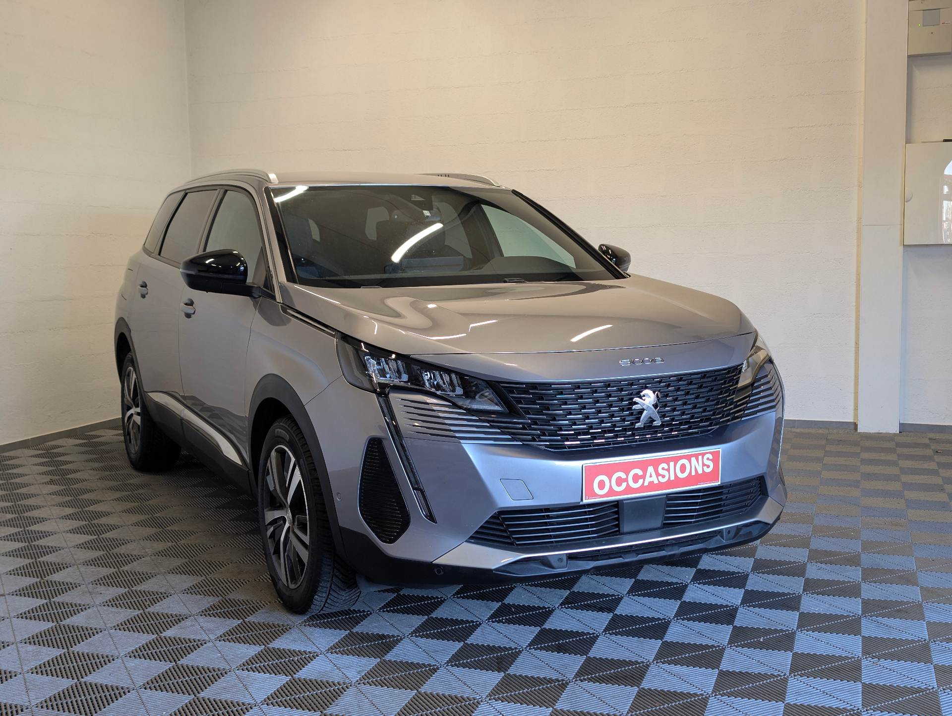 PEUGEOT 5008 Allure Pack PureTech 130 S&S EAT8