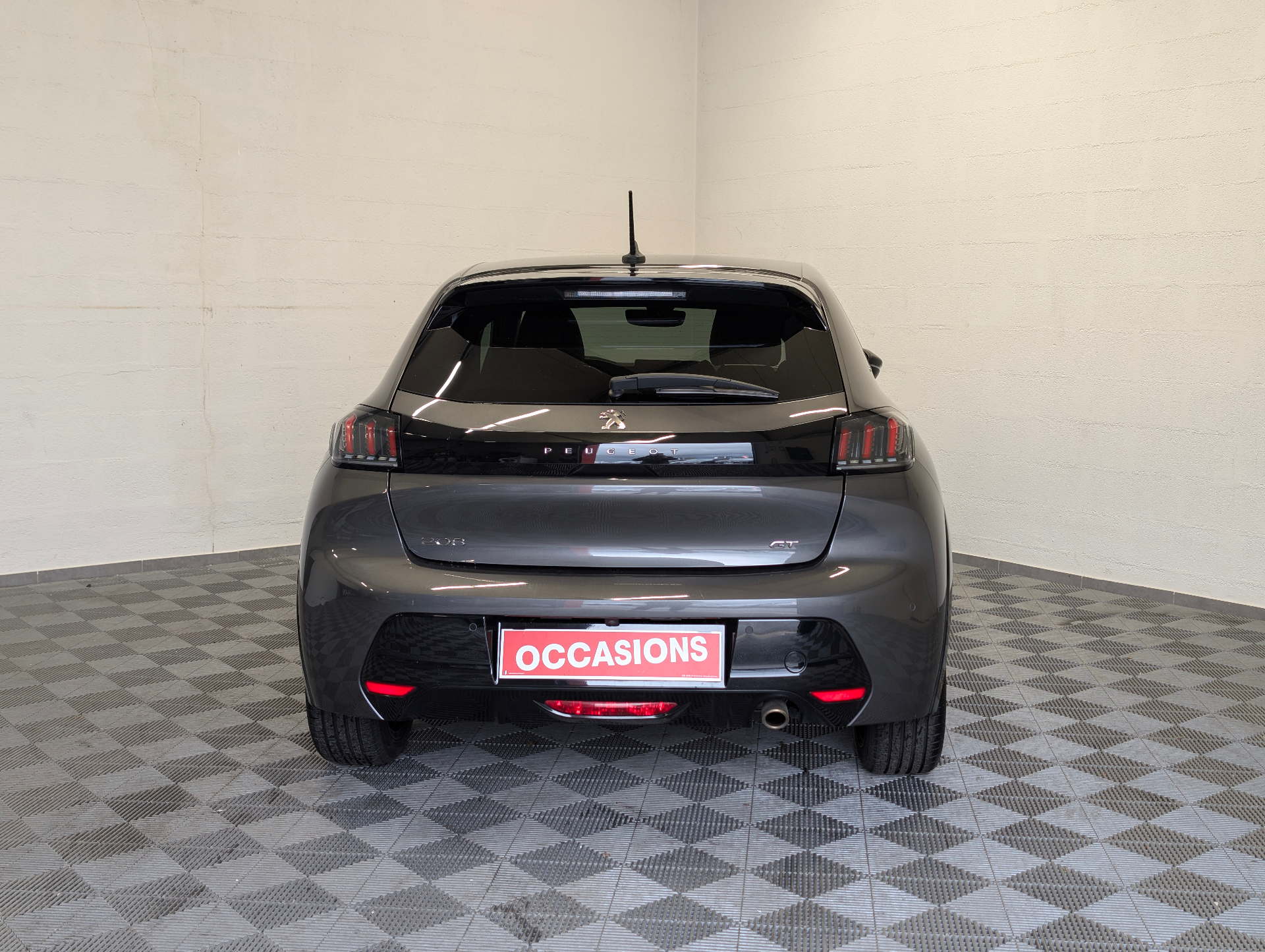 PEUGEOT 208 GT PURETECH 100 S&S BVM6