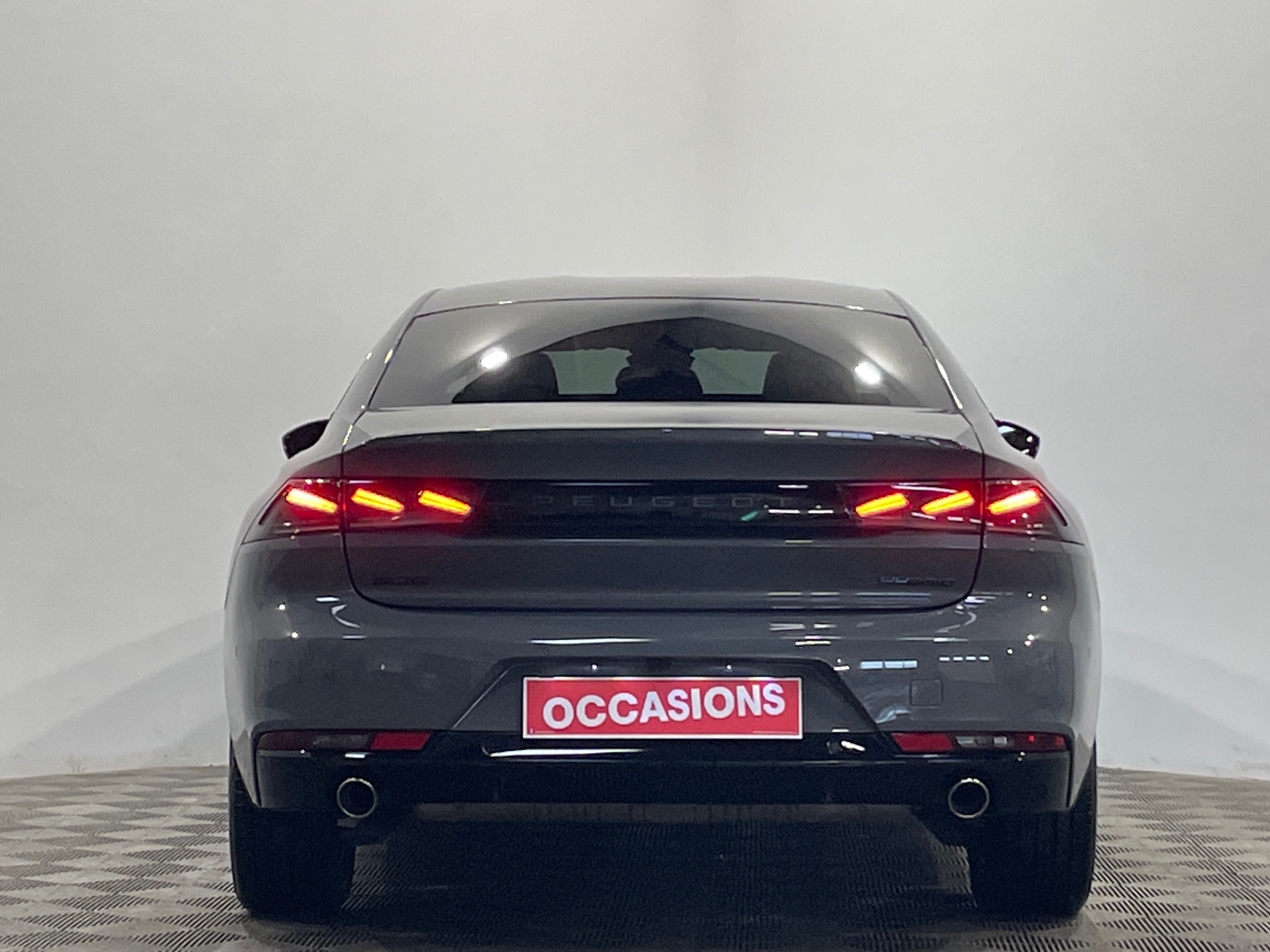 PEUGEOT 508 Hybrid 225 e-EAT8 Allure