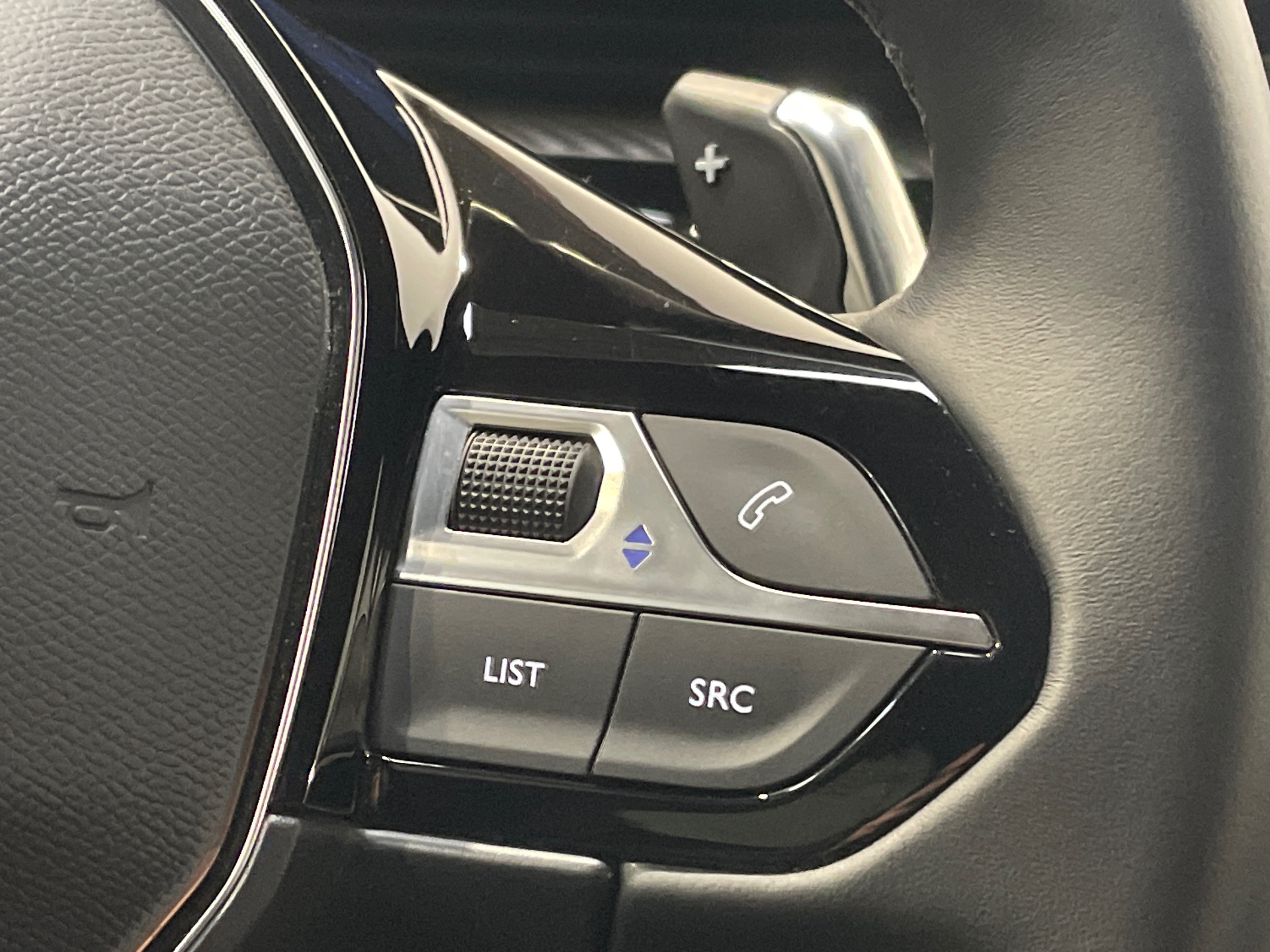 PEUGEOT 508 Hybrid 225 e-EAT8 Allure