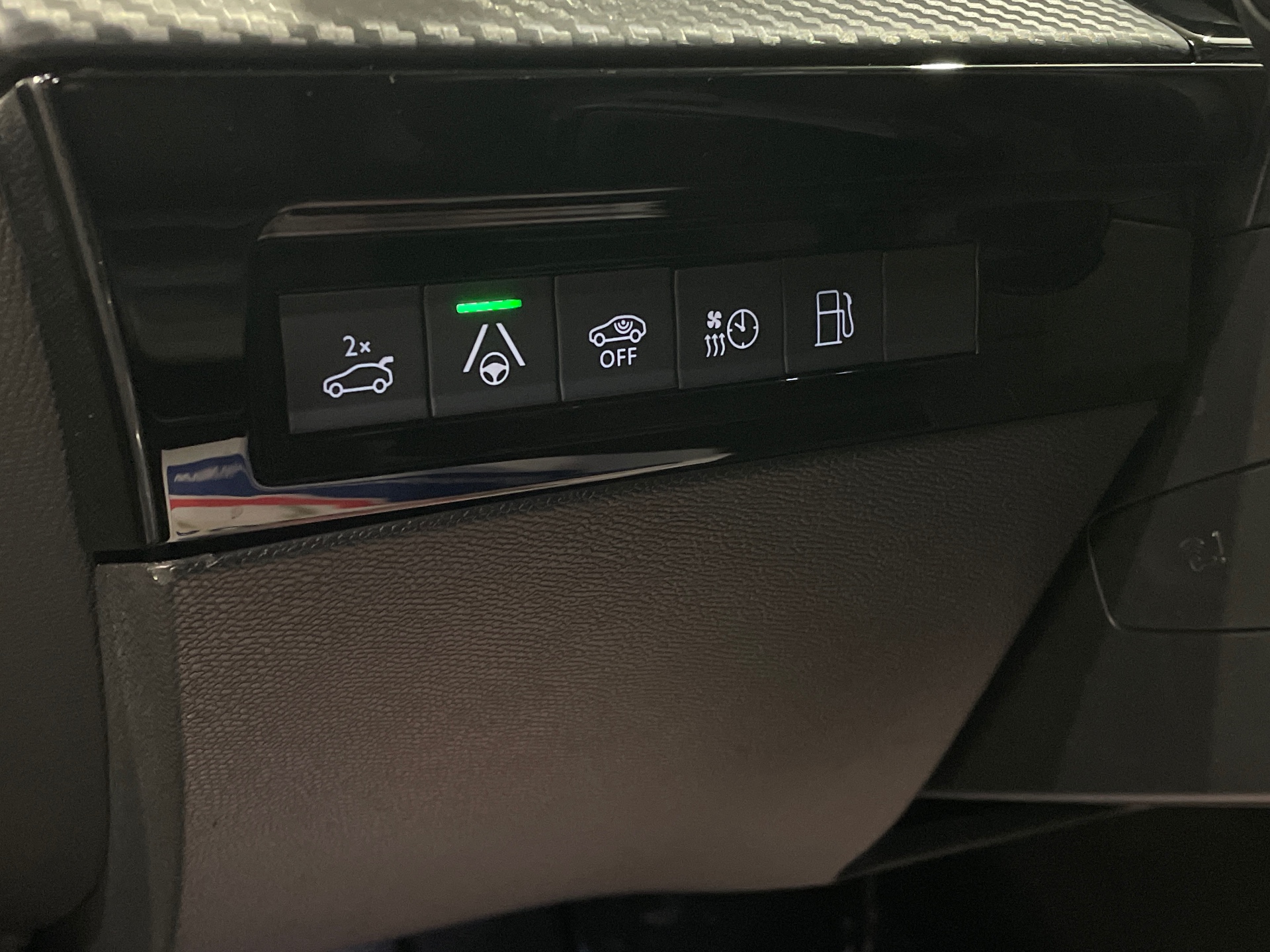 PEUGEOT 508 Hybrid 225 e-EAT8 Allure