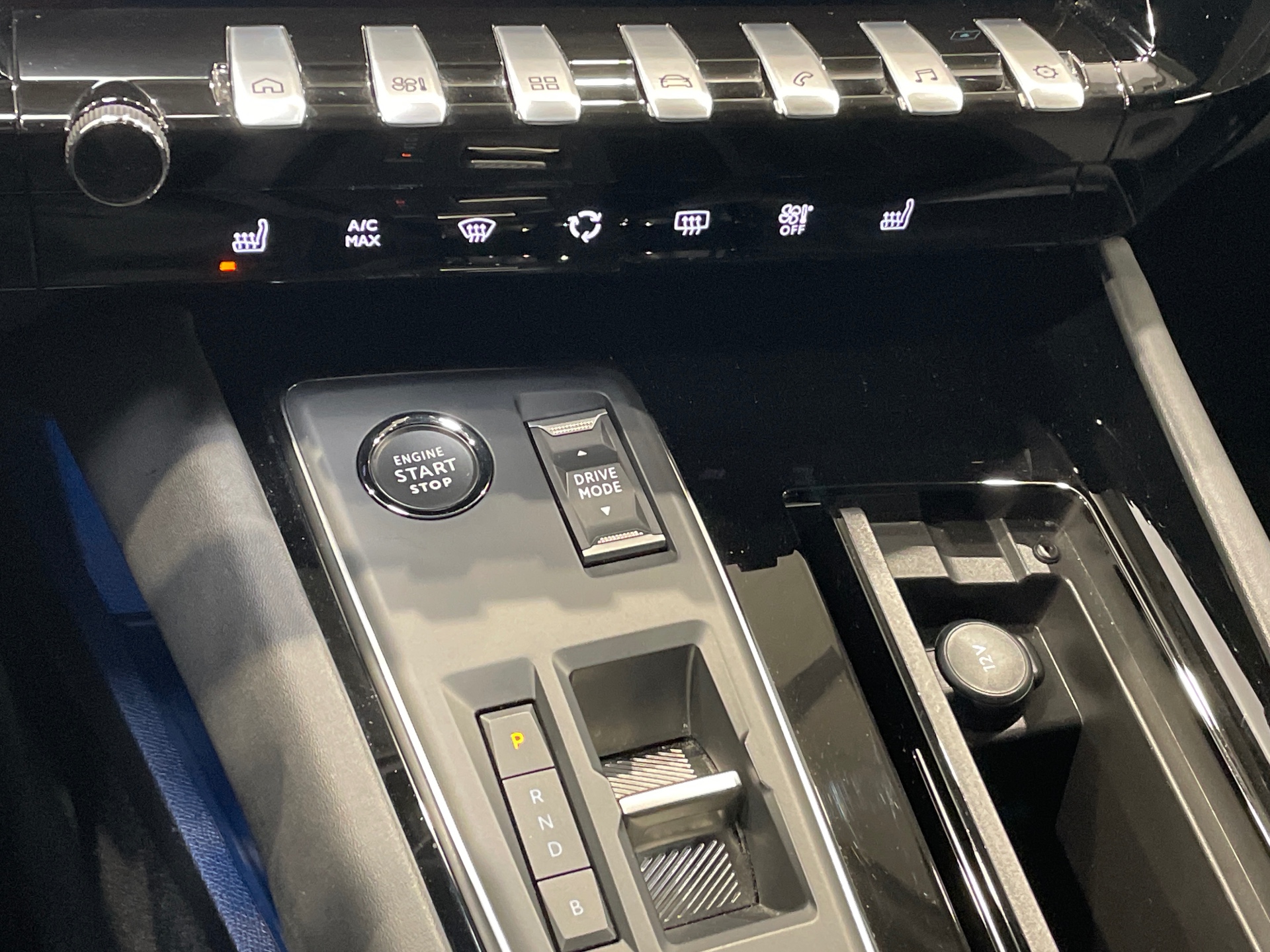 PEUGEOT 508 Hybrid 225 e-EAT8 Allure