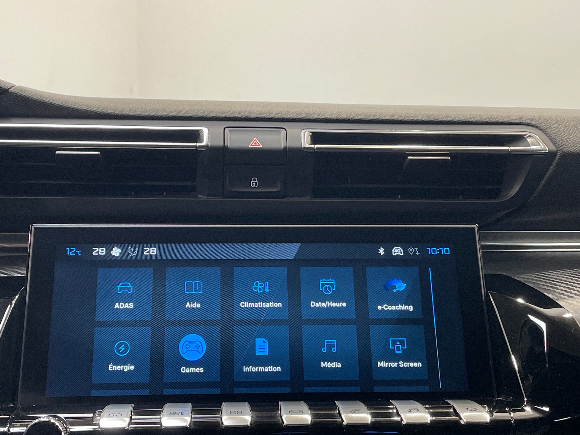 PEUGEOT 508 Hybrid 225 e-EAT8 Allure