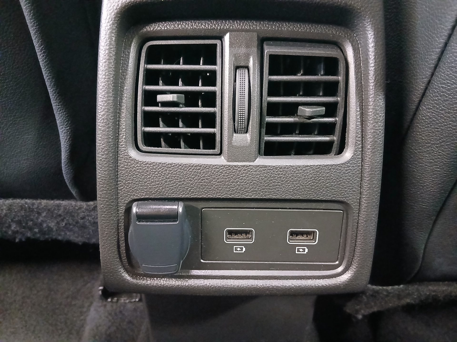 RENAULT CAPTUR E-Tech engineered full hybrid 145