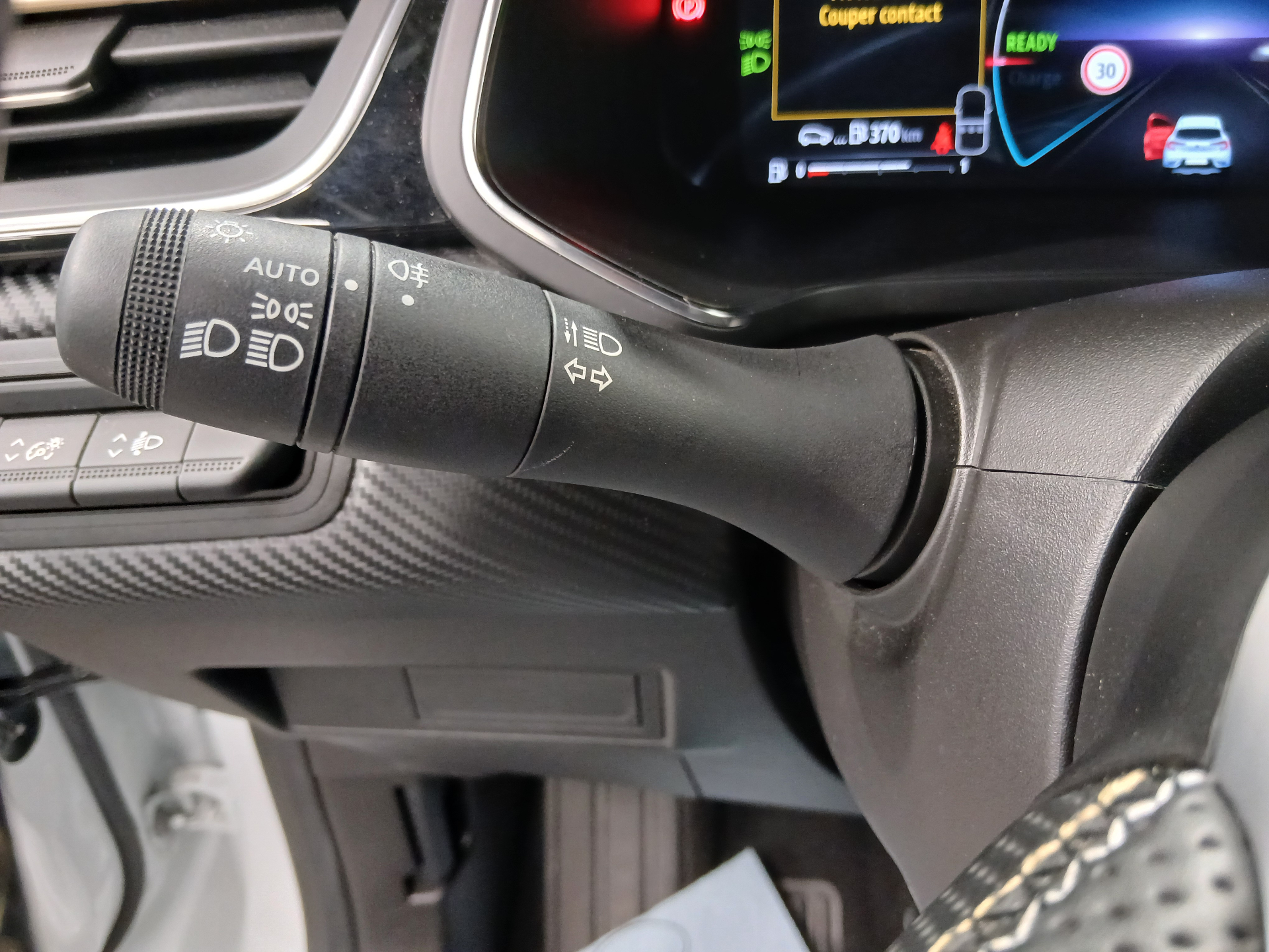 RENAULT CAPTUR E-Tech engineered full hybrid 145