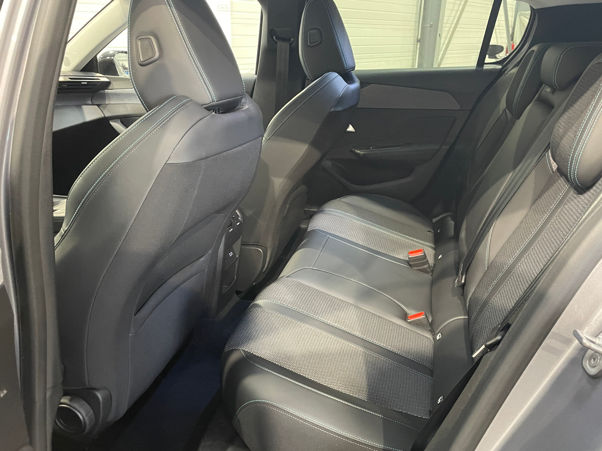 PEUGEOT 308 1.2 PureTech 130ch S&S BVM6 Allure