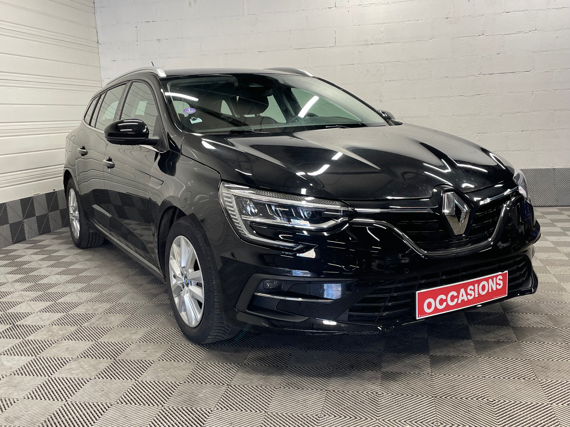 RENAULT MEGANE IV ESTATE E-TECH Plug-In Hybride 160 - 21N Business