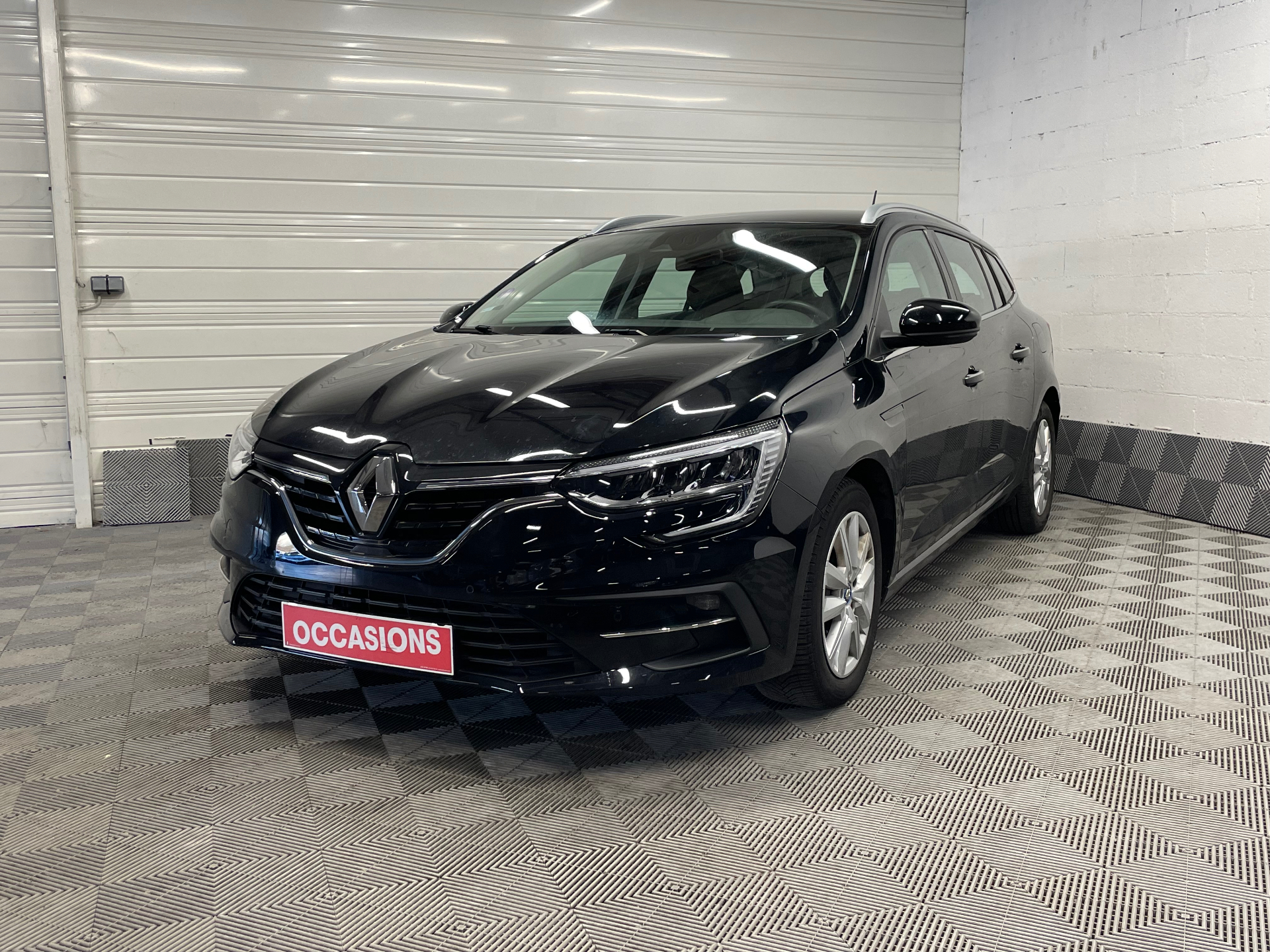 RENAULT MEGANE IV ESTATE E-TECH Plug-In Hybride 160 - 21N Business