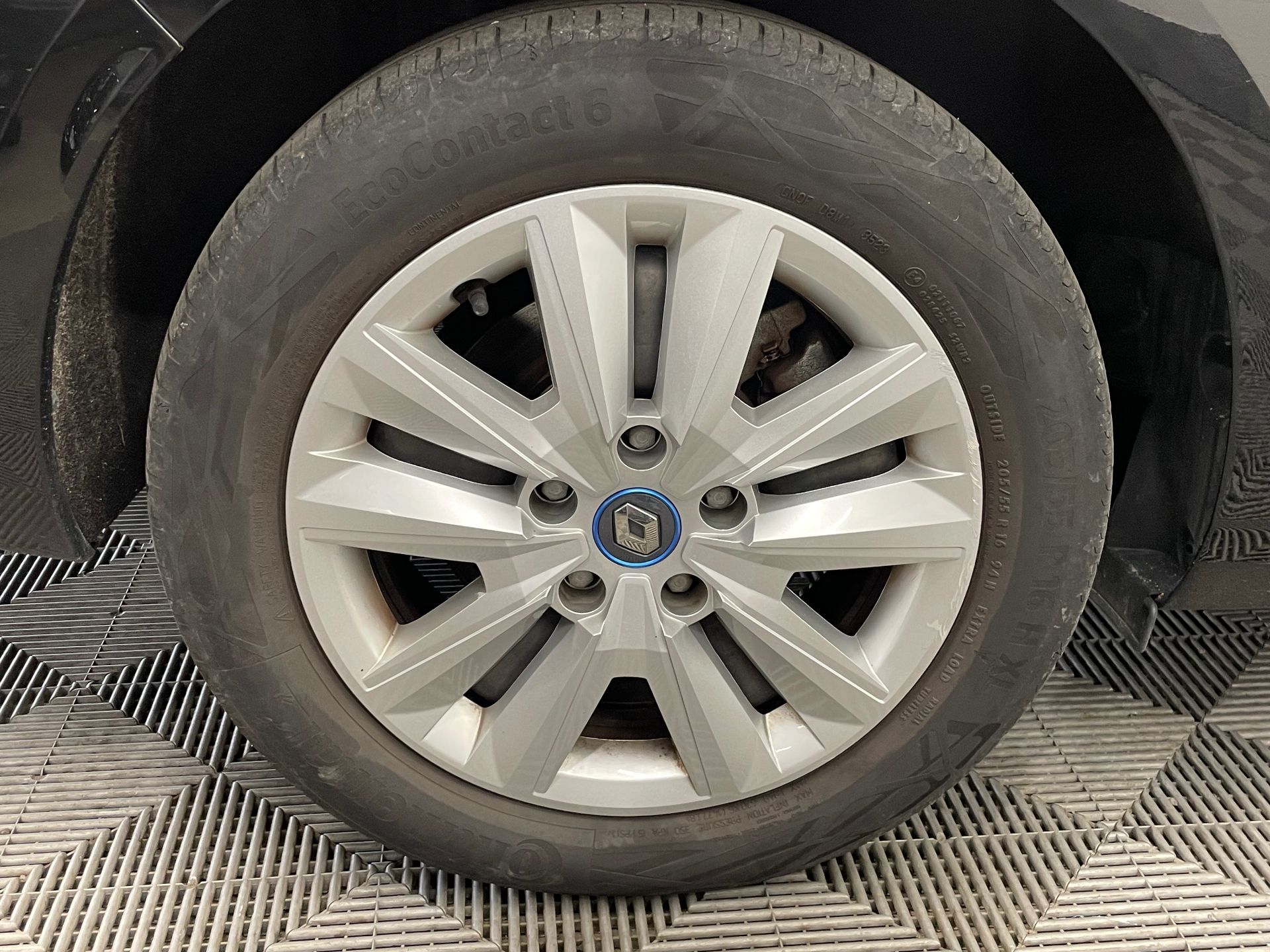 RENAULT MEGANE IV ESTATE E-TECH Plug-In Hybride 160 - 21N Business