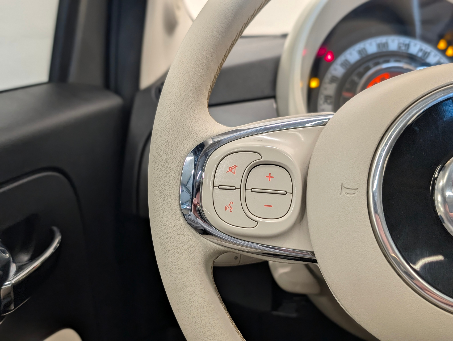 FIAT 500 MY22 1.0 70 ch Hybride BSG S/S Dolcevita
