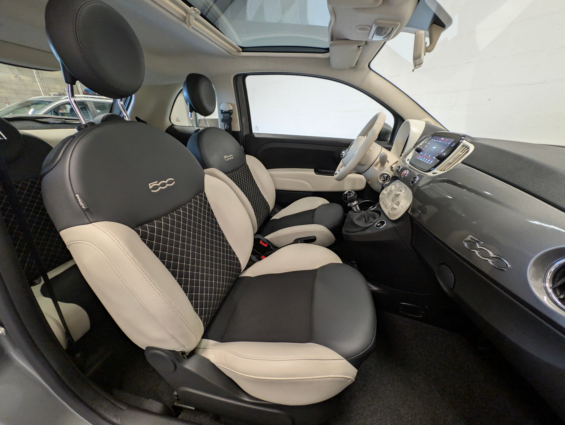FIAT 500 MY22 1.0 70 ch Hybride BSG S/S Dolcevita