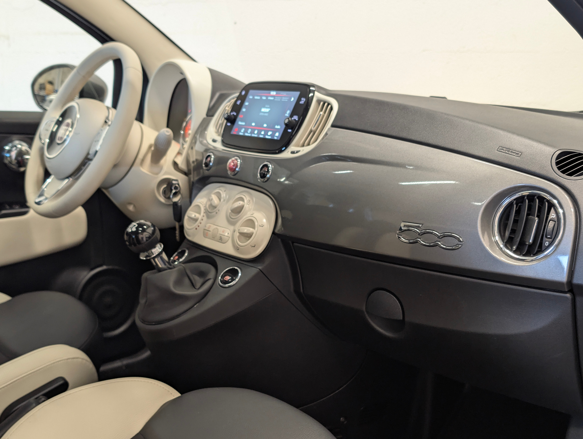 FIAT 500 MY22 1.0 70 ch Hybride BSG S/S Dolcevita