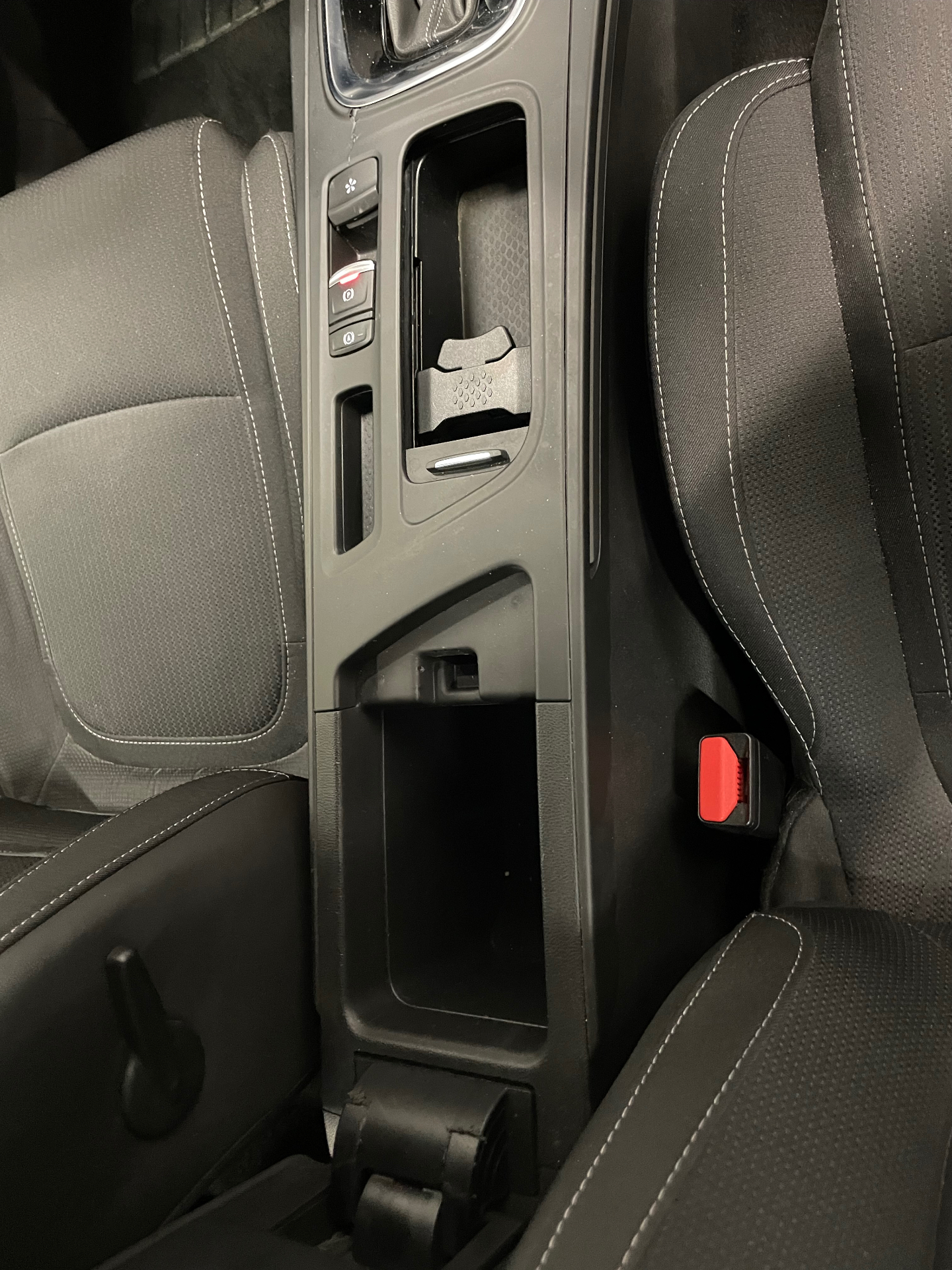 RENAULT MEGANE IV ESTATE E-TECH Plug-In Hybride 160 - 21N Business