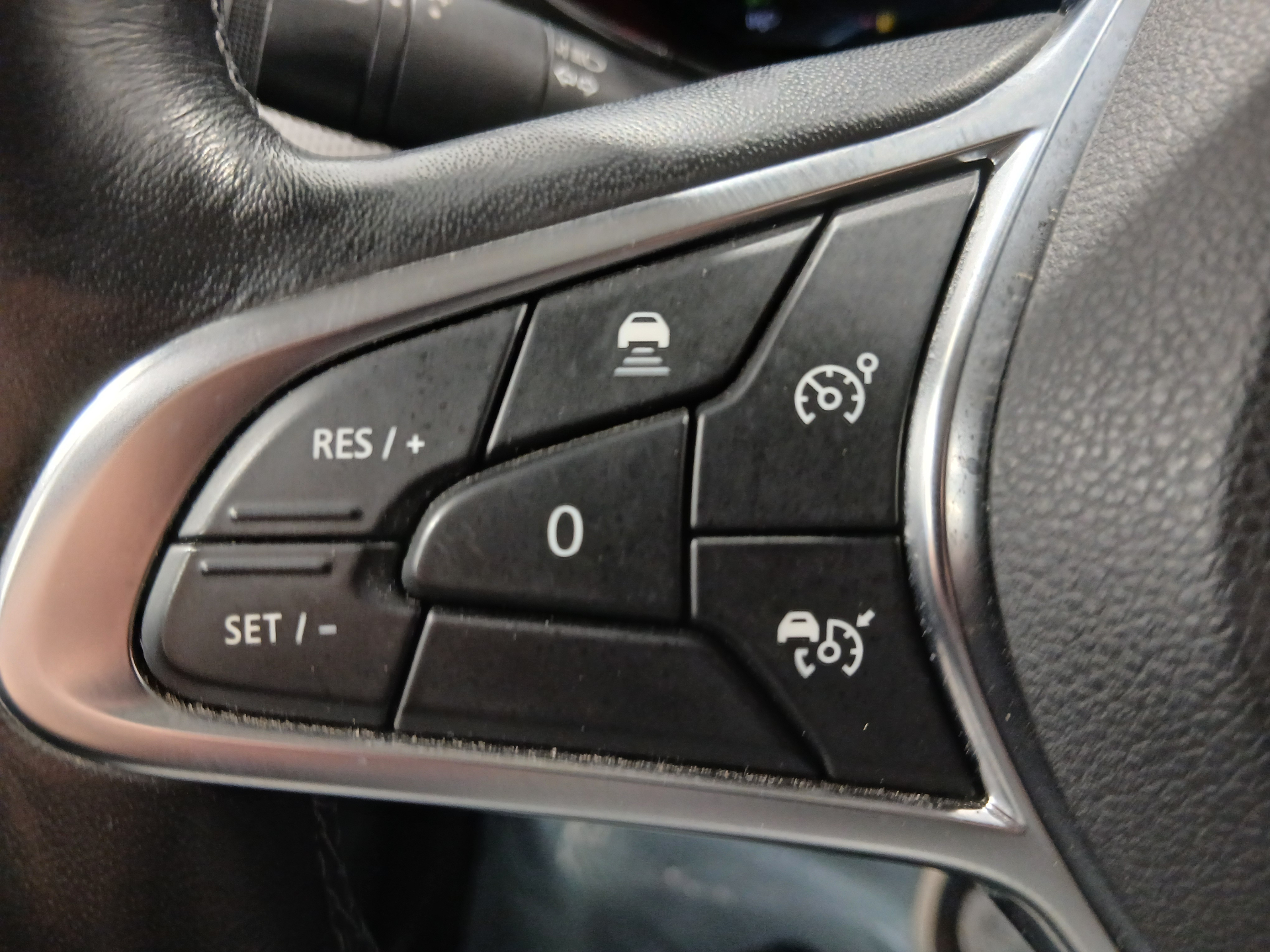 RENAULT ARKANA E-Tech 145 - 21B Intens
