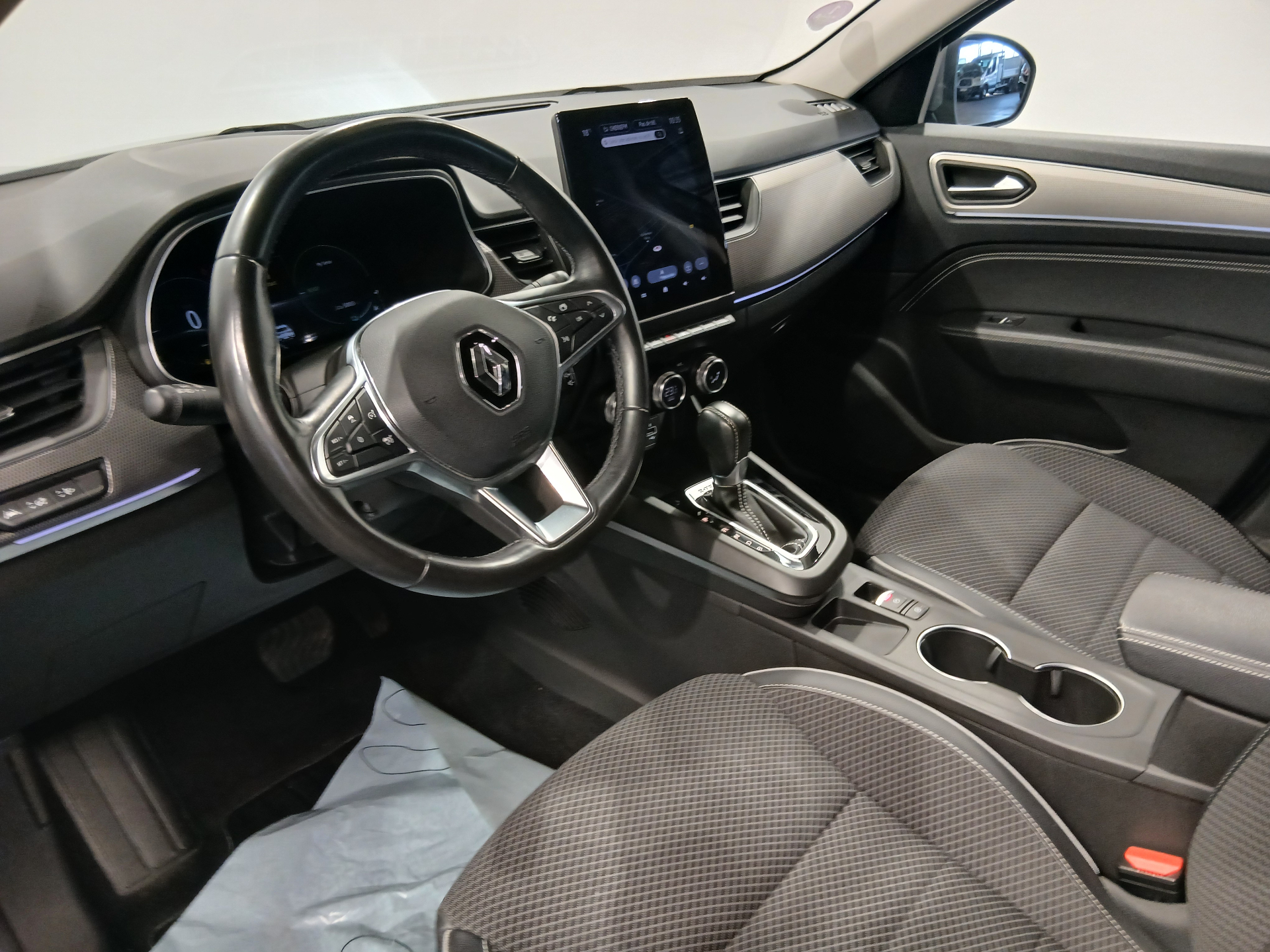 RENAULT ARKANA E-Tech 145 - 21B Intens