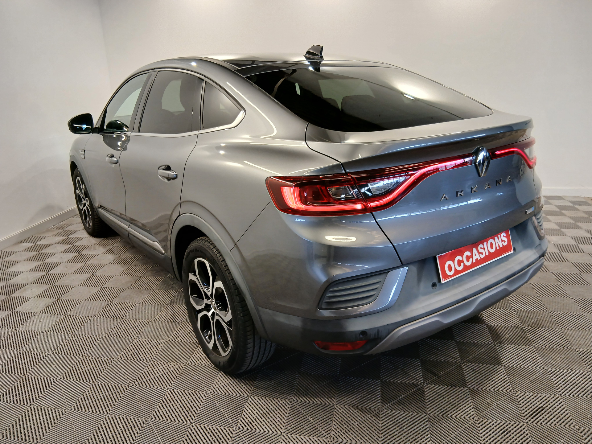 RENAULT ARKANA E-Tech 145 - 21B Intens