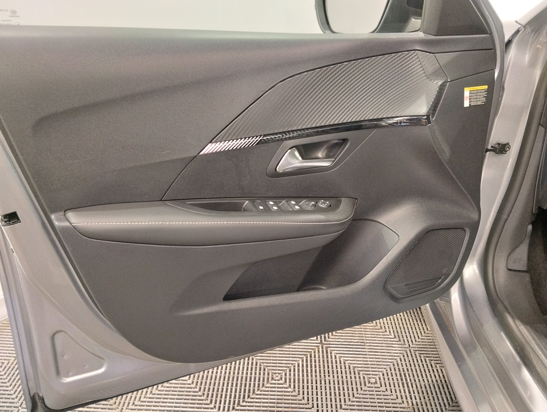 PEUGEOT 208 100 CV ALLURE