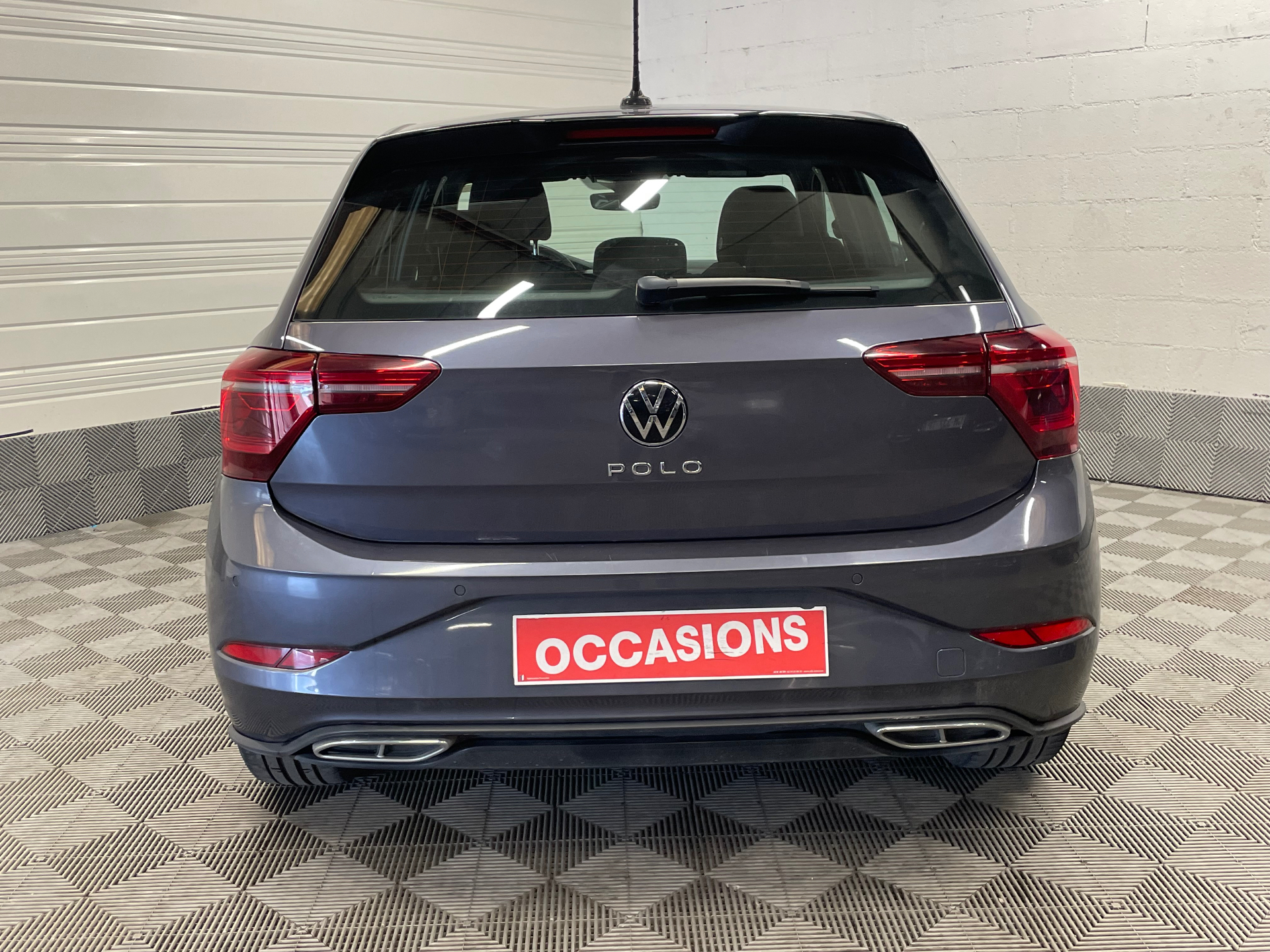 VOLKSWAGEN POLO 1.0 TSI 110 DSG R-LINE