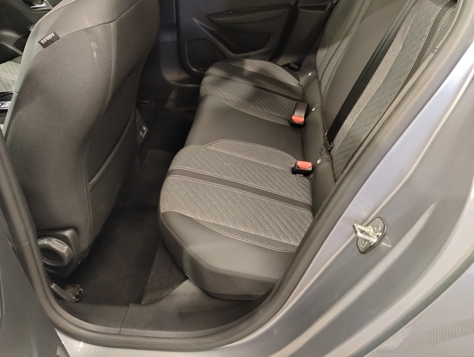 PEUGEOT 208 100 CV ALLURE