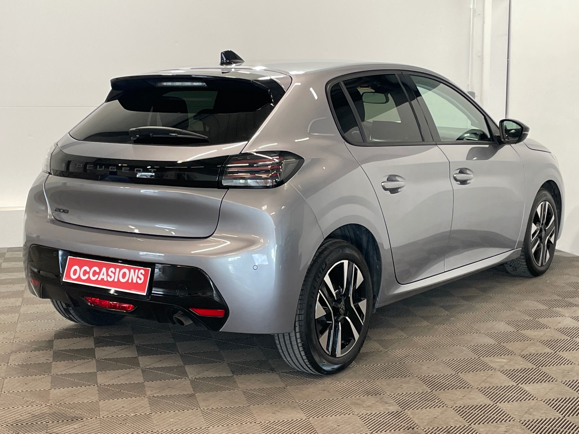 PEUGEOT 208 100 CV ALLURE