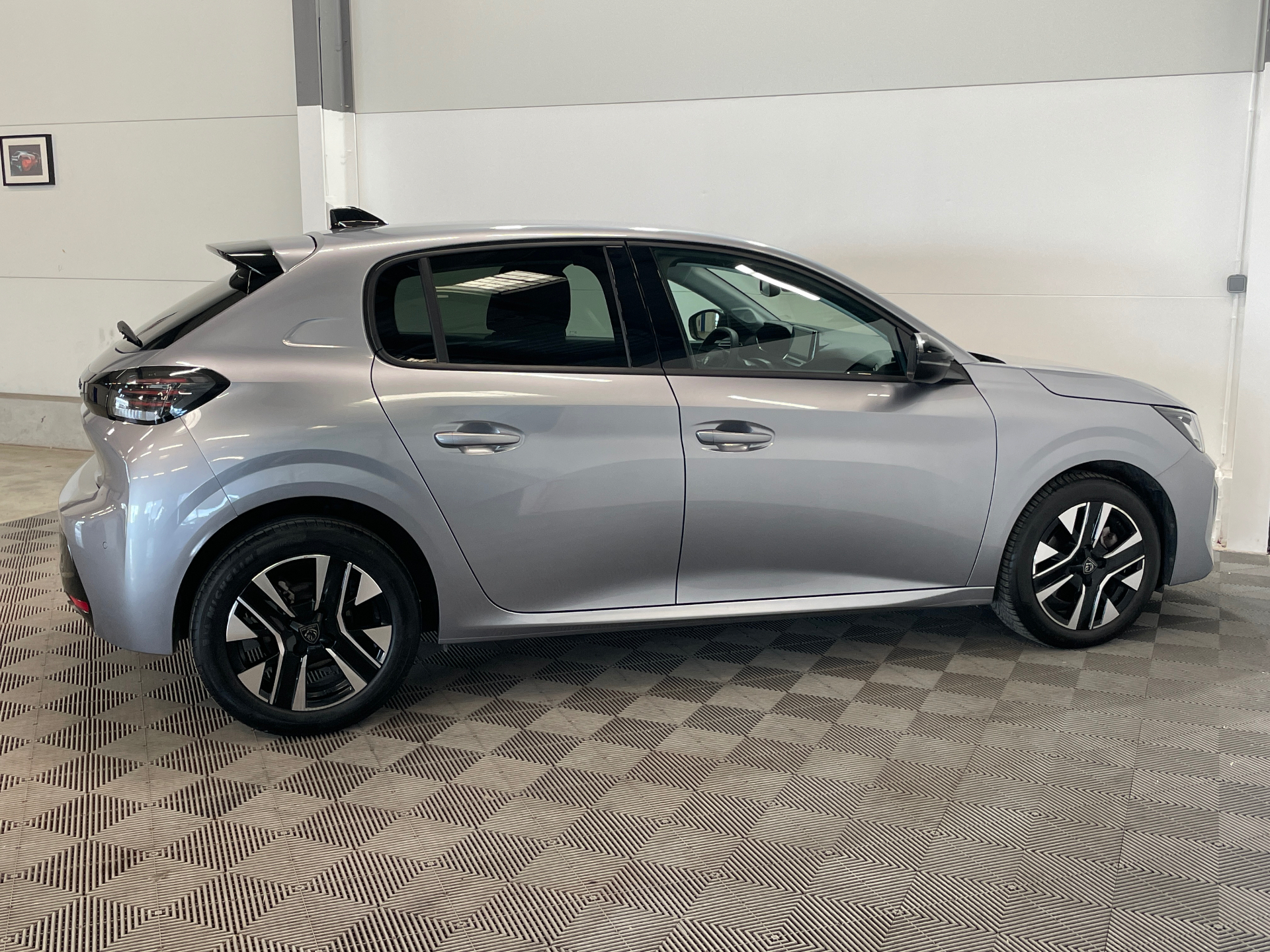 PEUGEOT 208 100 CV ALLURE