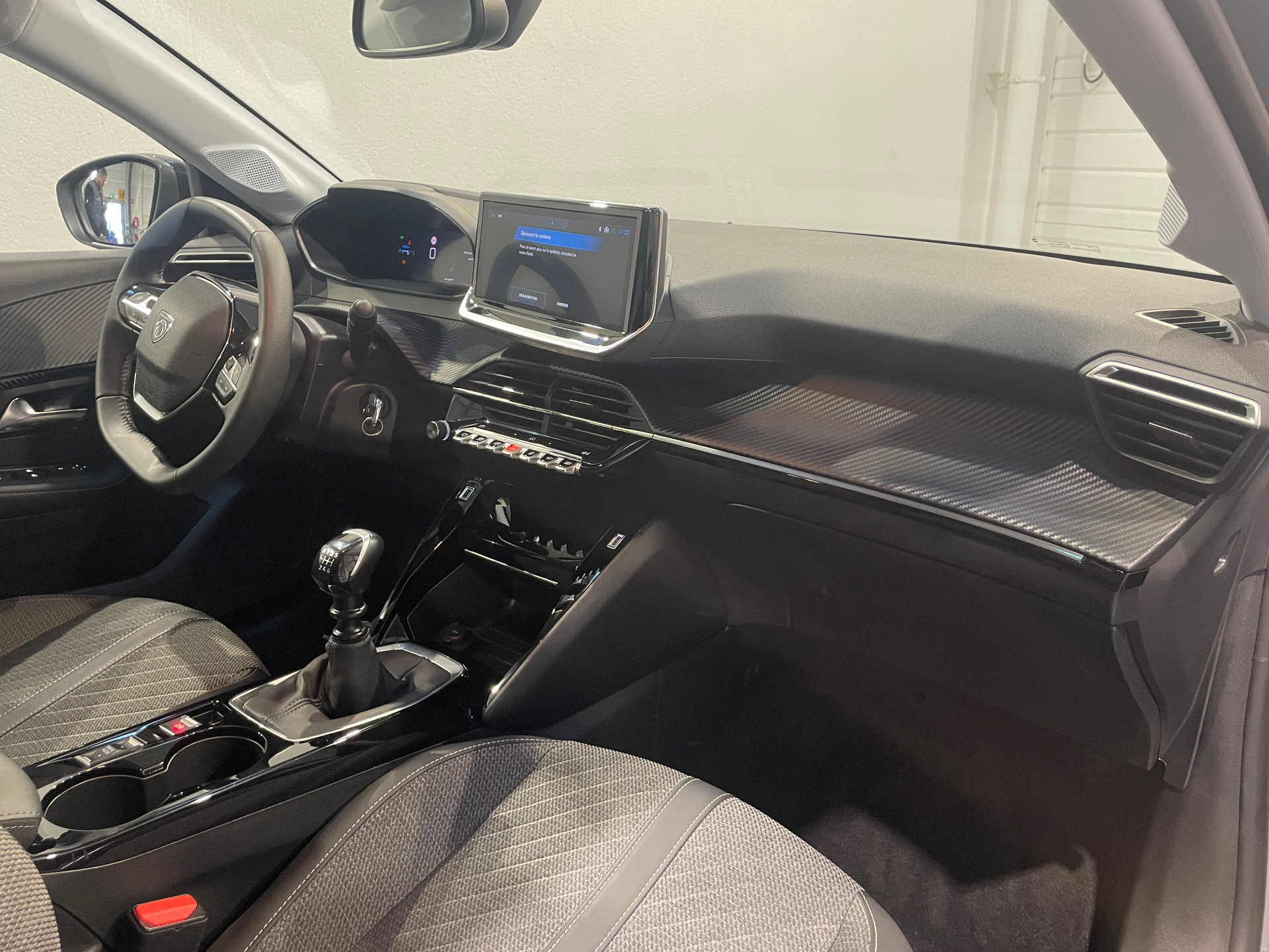 PEUGEOT 208 100 S&S BVM6 Allure