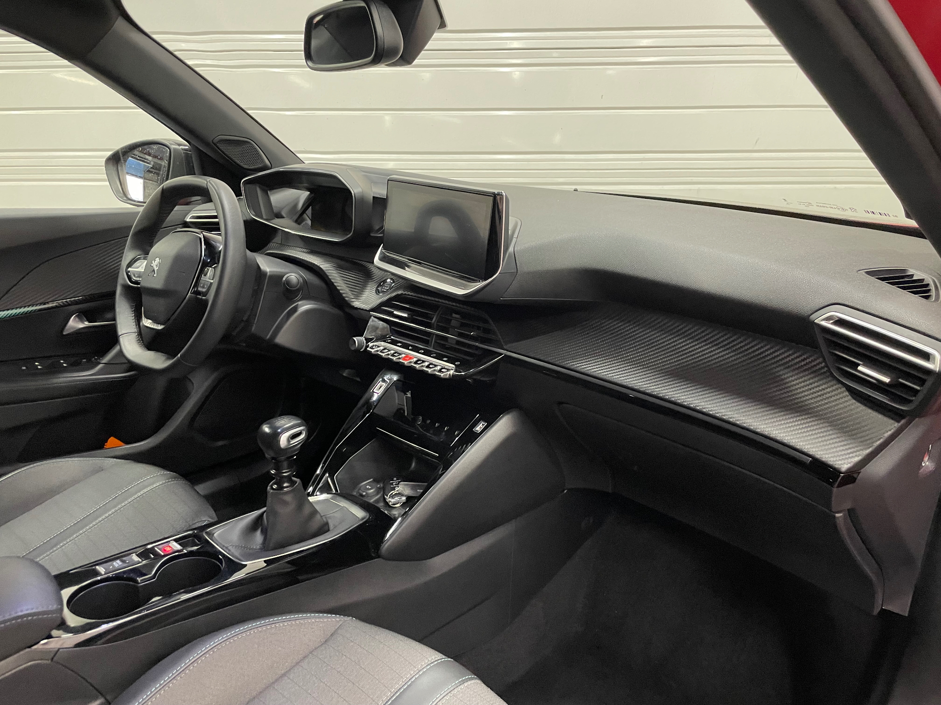 PEUGEOT 2008 ALLURE PACK PT 130 S&S BVM6