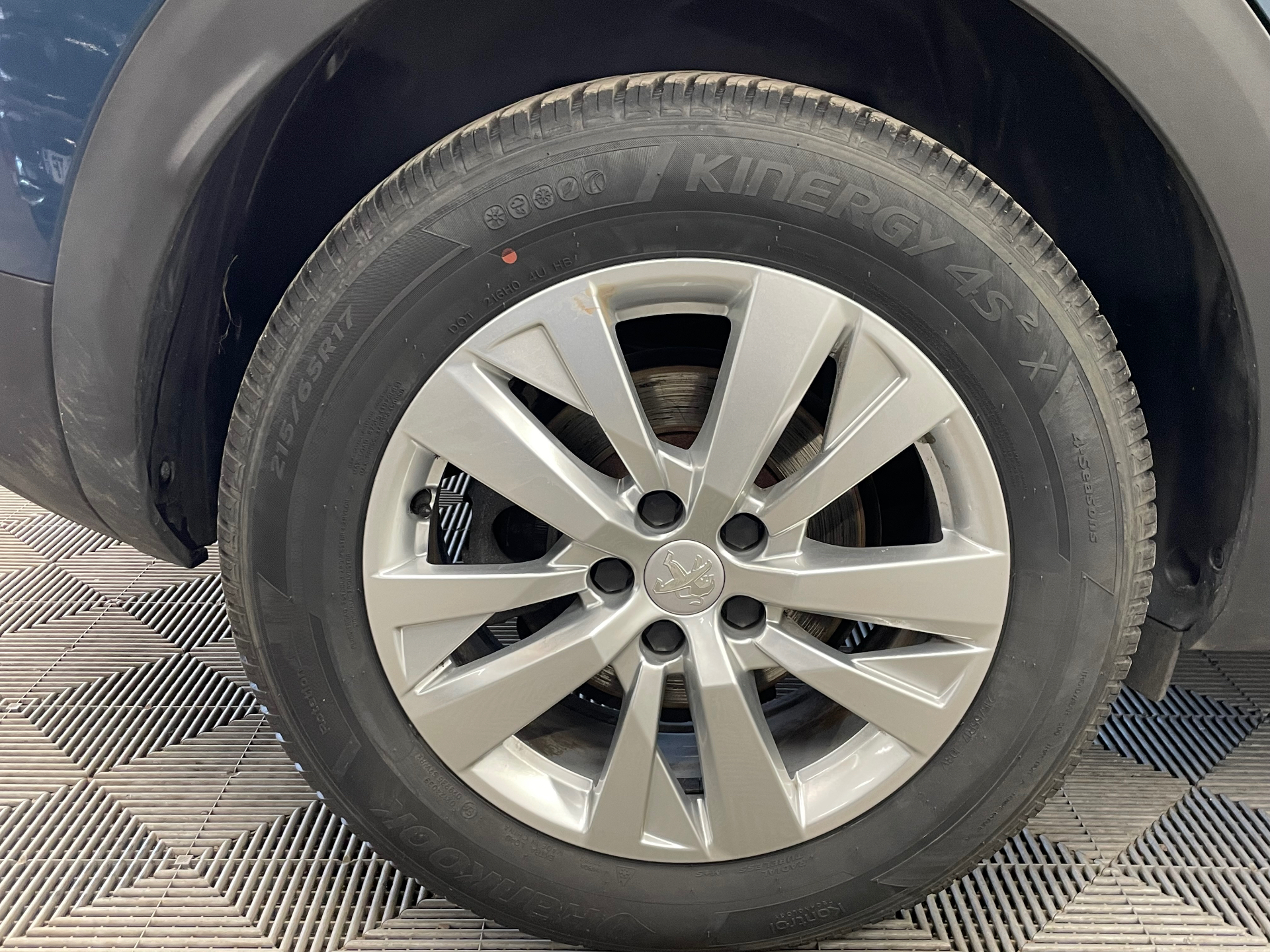 PEUGEOT 3008 ACTIVE PACK PTECH130 S&S BVM6