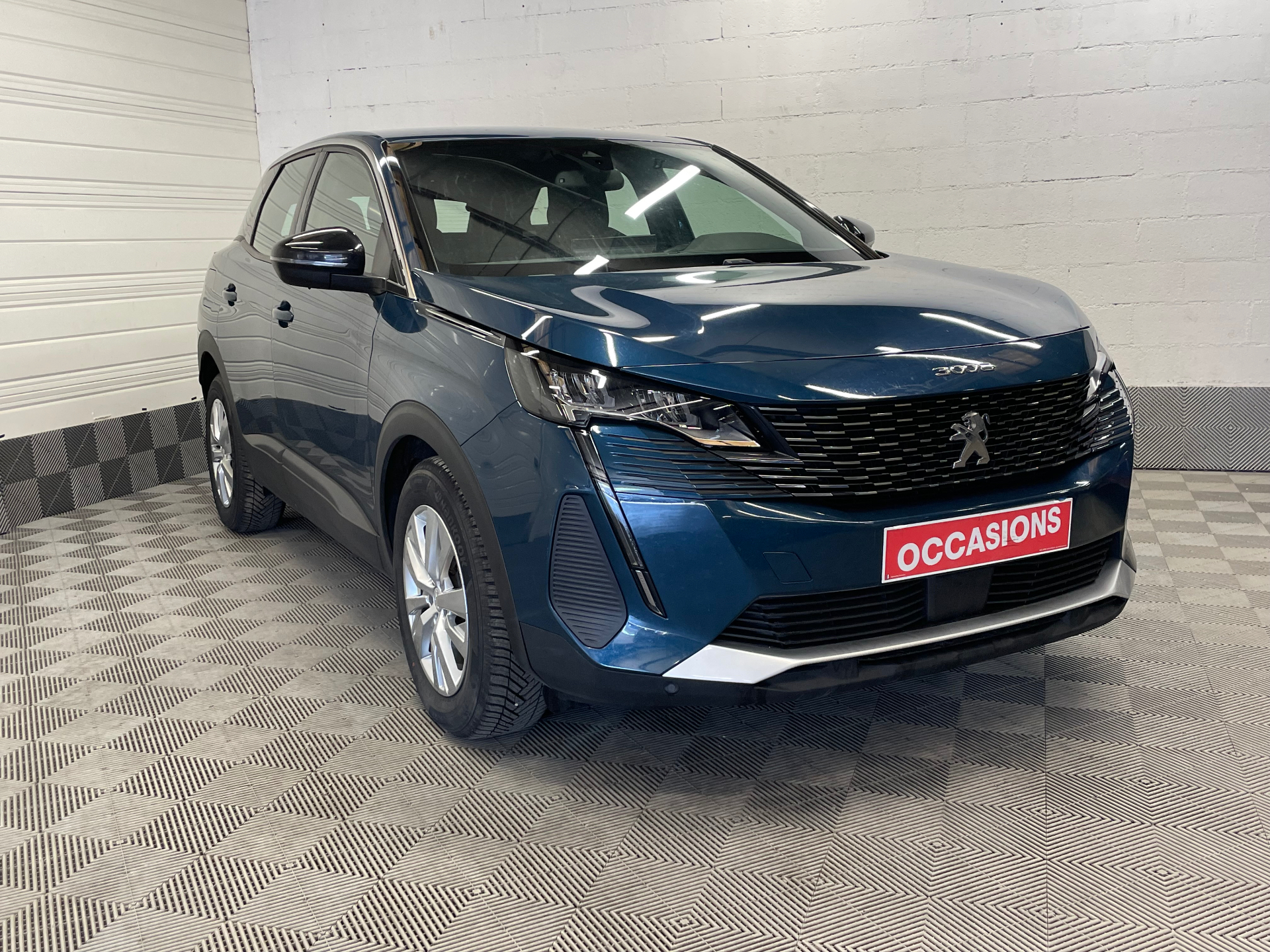 PEUGEOT 3008 ACTIVE PACK PTECH130 S&S BVM6