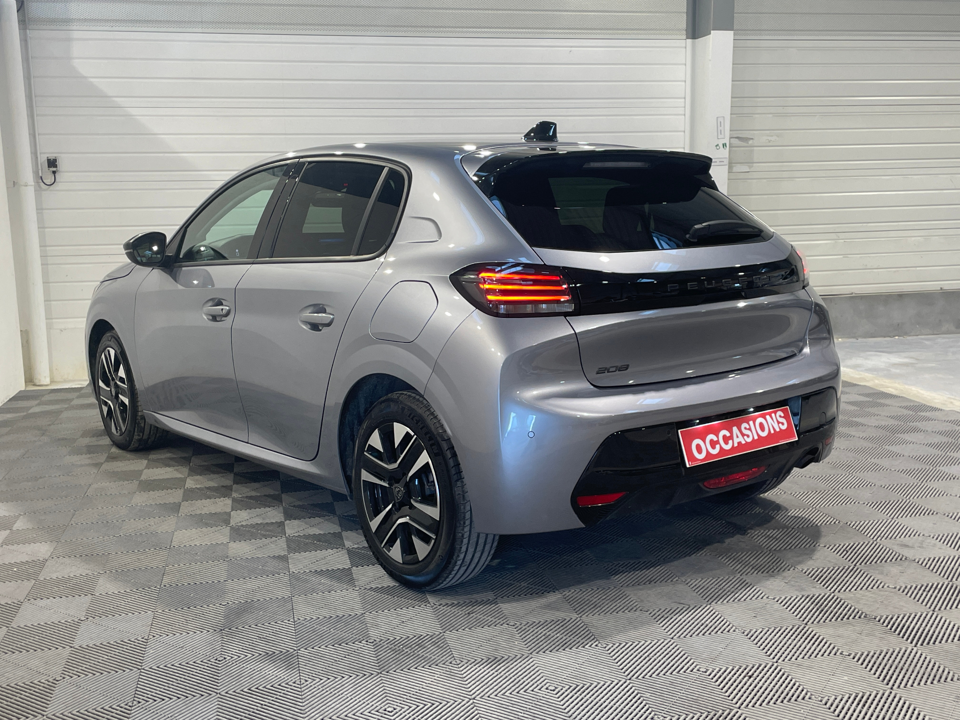 PEUGEOT 208 100 S&S BVM6 Allure