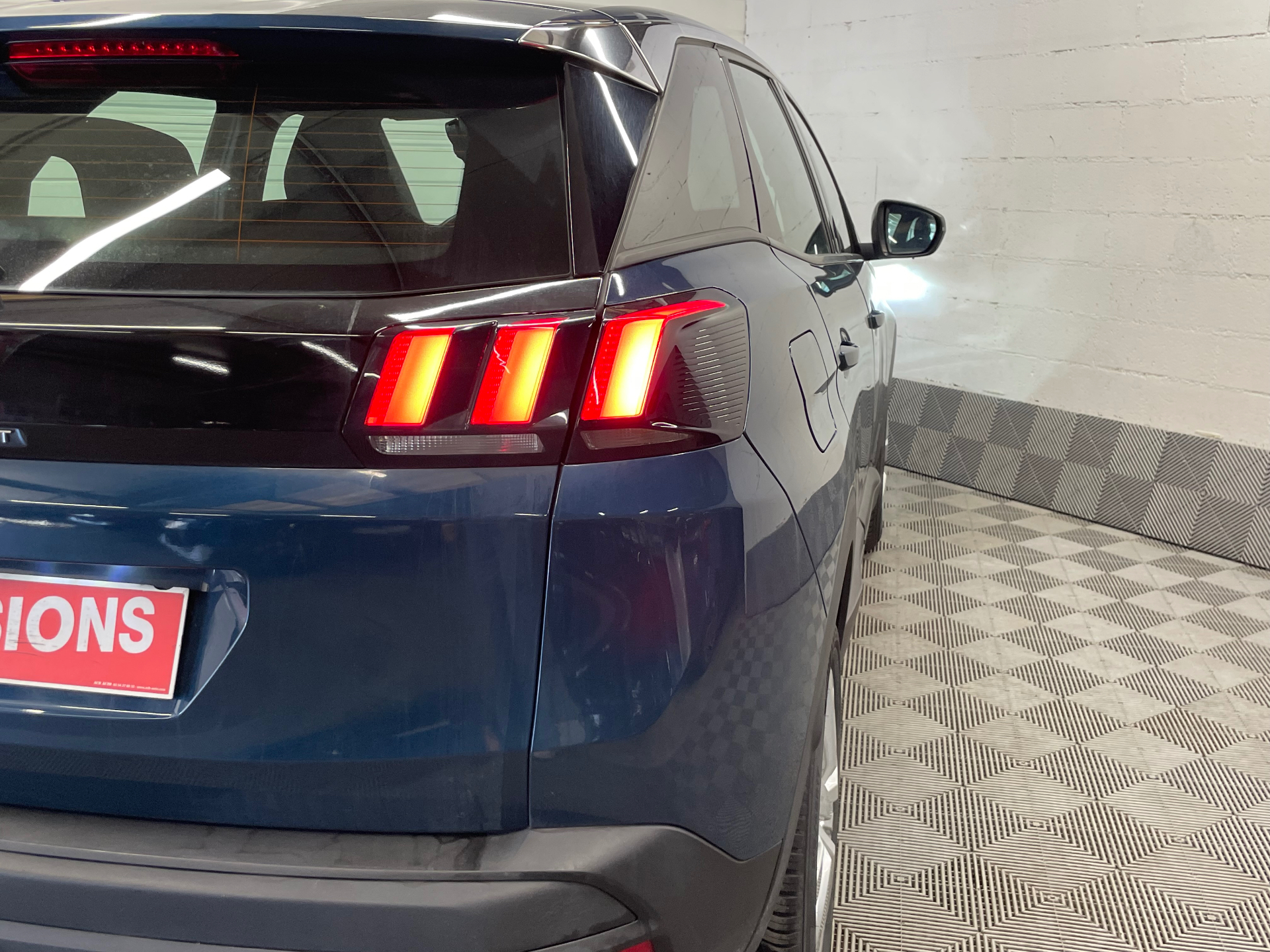 PEUGEOT 3008 ACTIVE PACK PTECH130 S&S BVM6