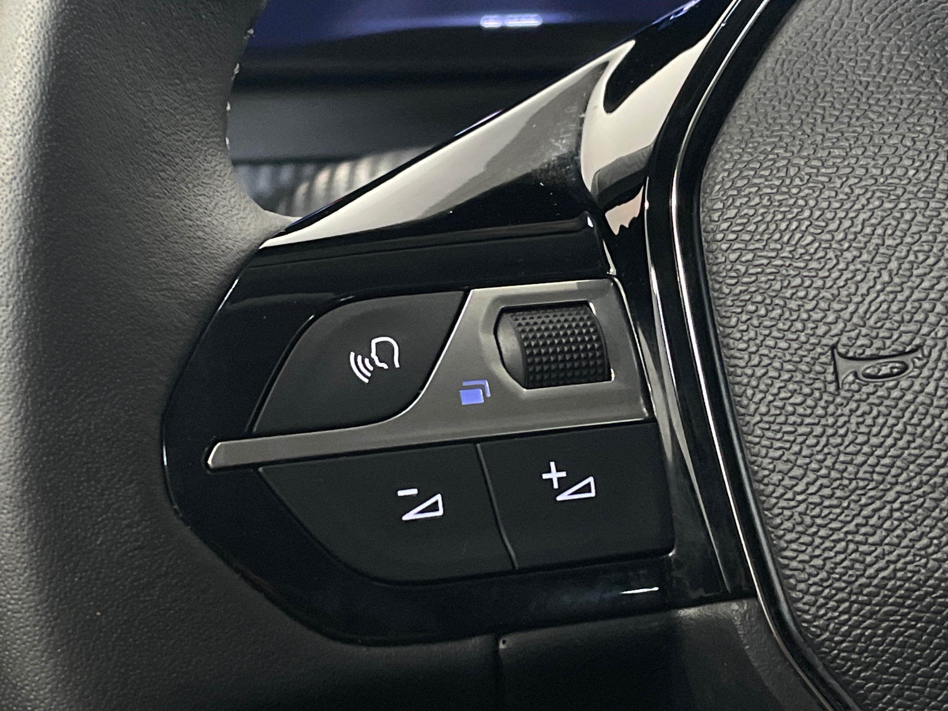 PEUGEOT 208 100 S&S BVM6 Allure