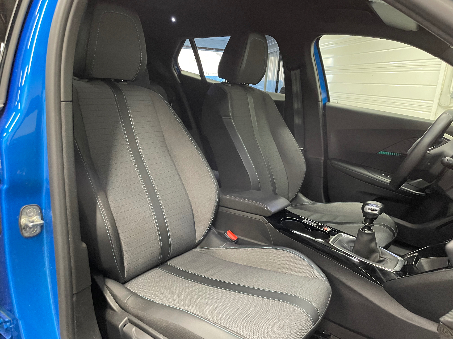PEUGEOT 2008 PACK PT 130 S&S BVM6