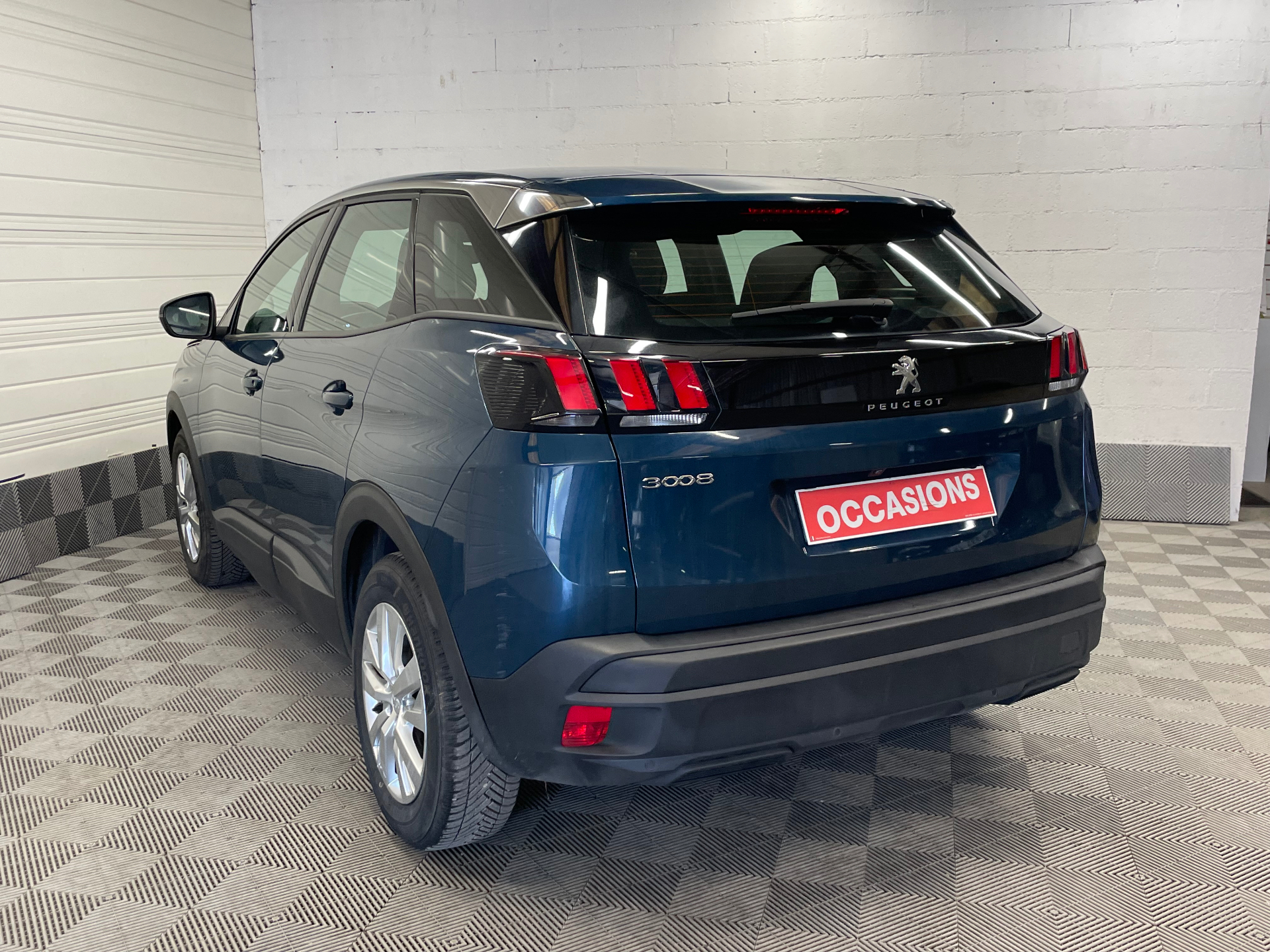 PEUGEOT 3008 ACTIVE PACK PTECH130 S&S BVM6