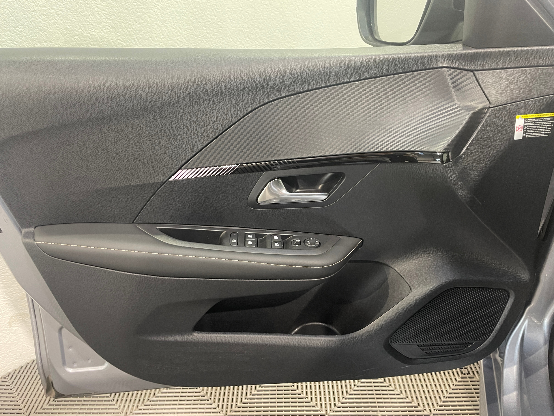 PEUGEOT 208 100 S&S BVM6 Allure