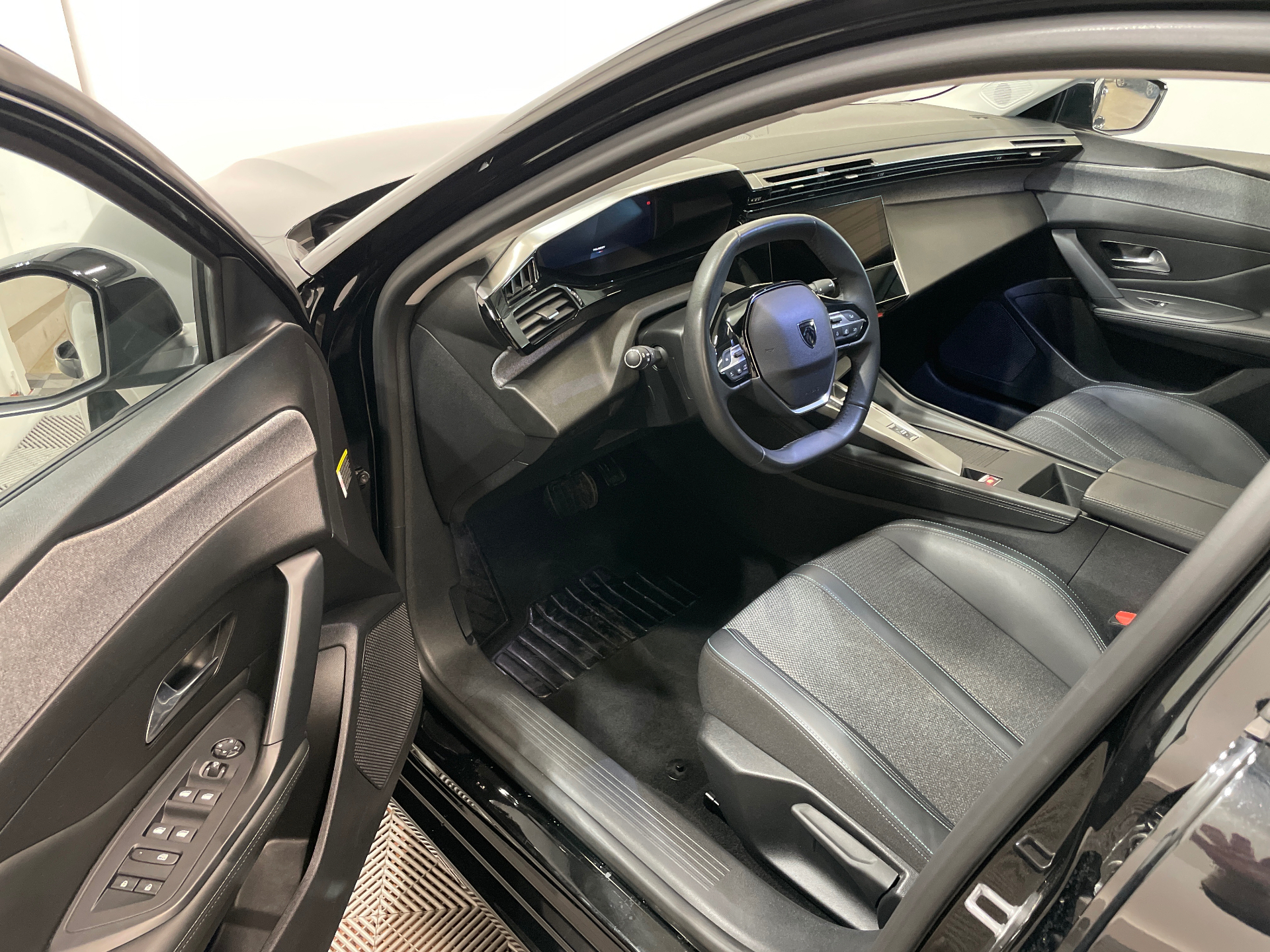 PEUGEOT 308 SW PureTech 130ch S&S EAT8 Allure Pack