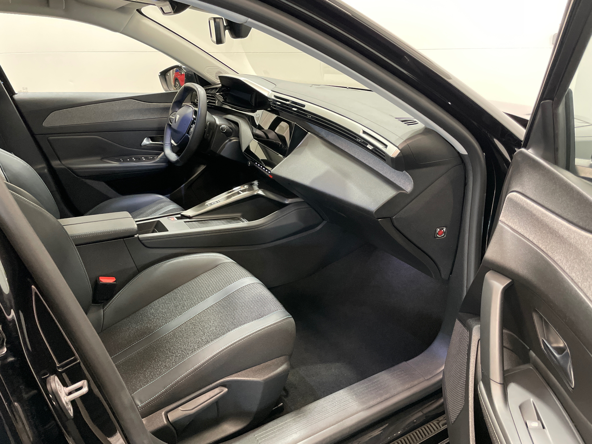 PEUGEOT 308 SW PureTech 130ch S&S EAT8 Allure Pack