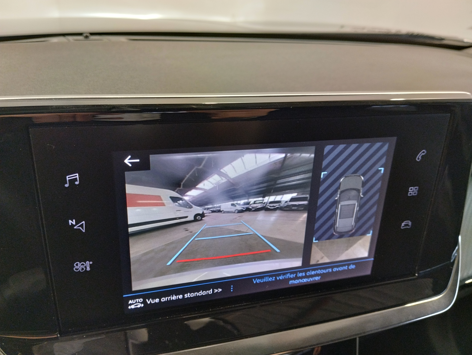 PEUGEOT 2008 STYLE PURETECH 130 S&S EAT8