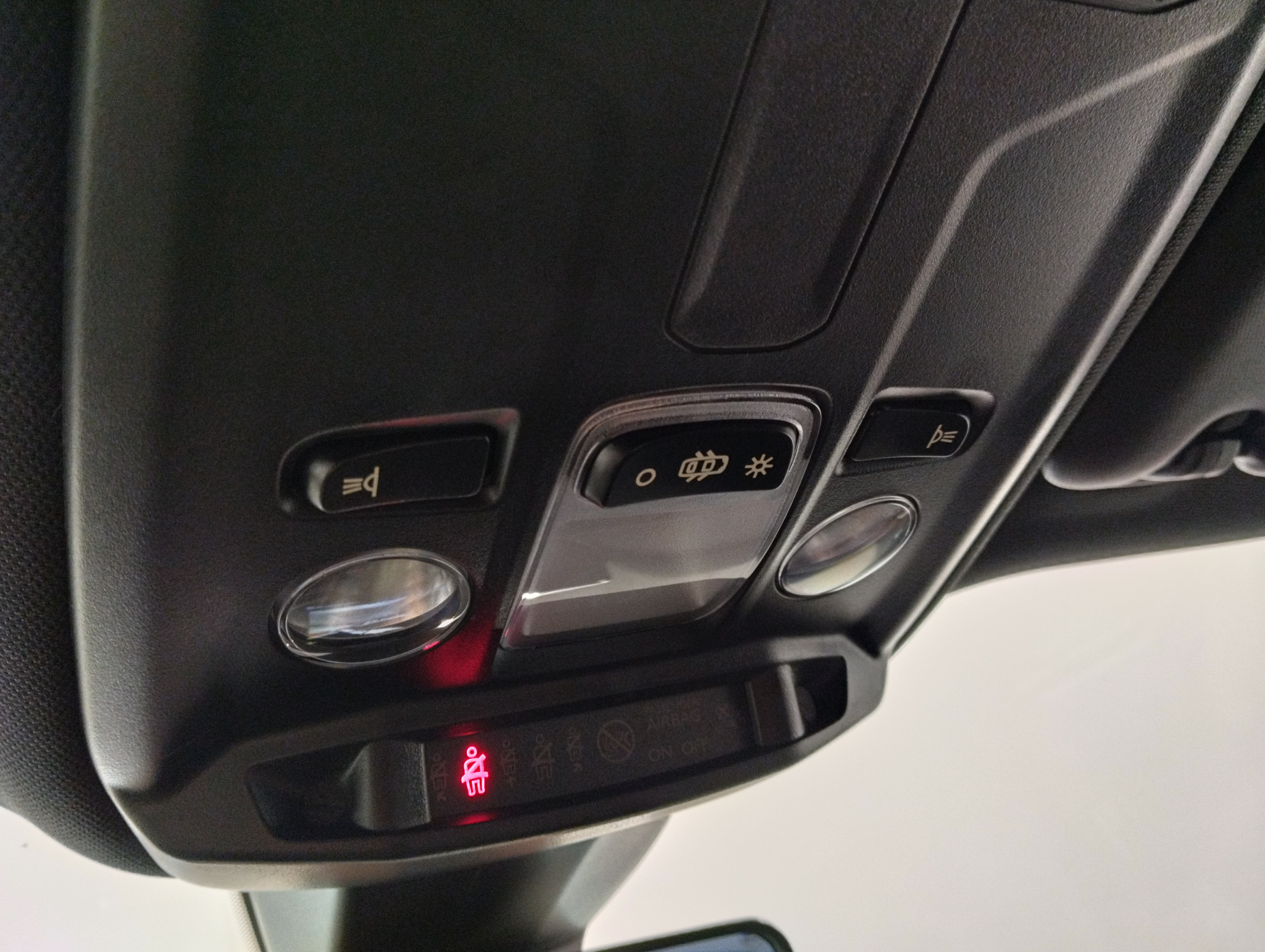 PEUGEOT 2008 STYLE PURETECH 100 S&S BVM6